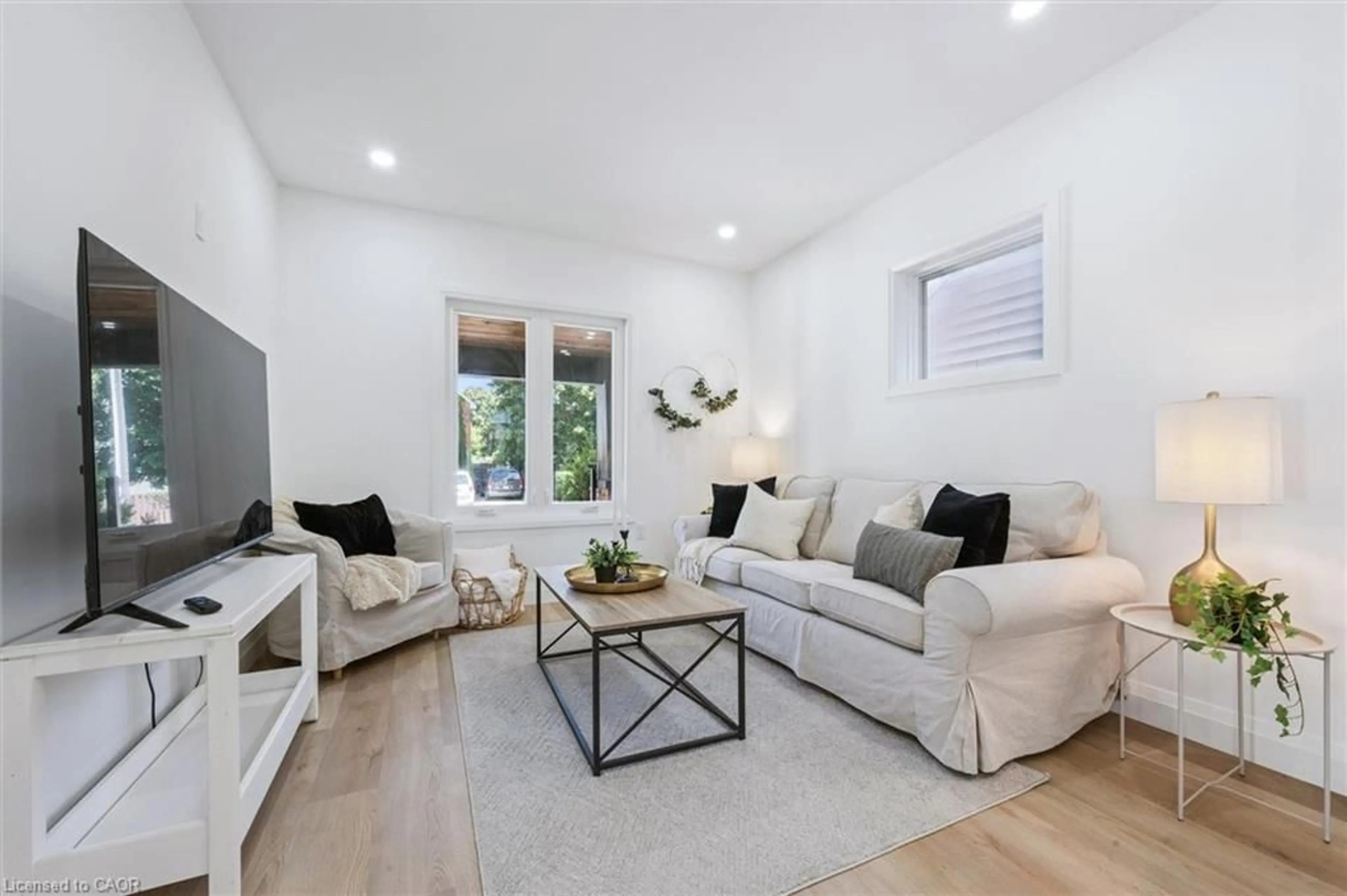 Living room with furniture, unknown for 66 Trinity St, Stratford Ontario N5A 4P4