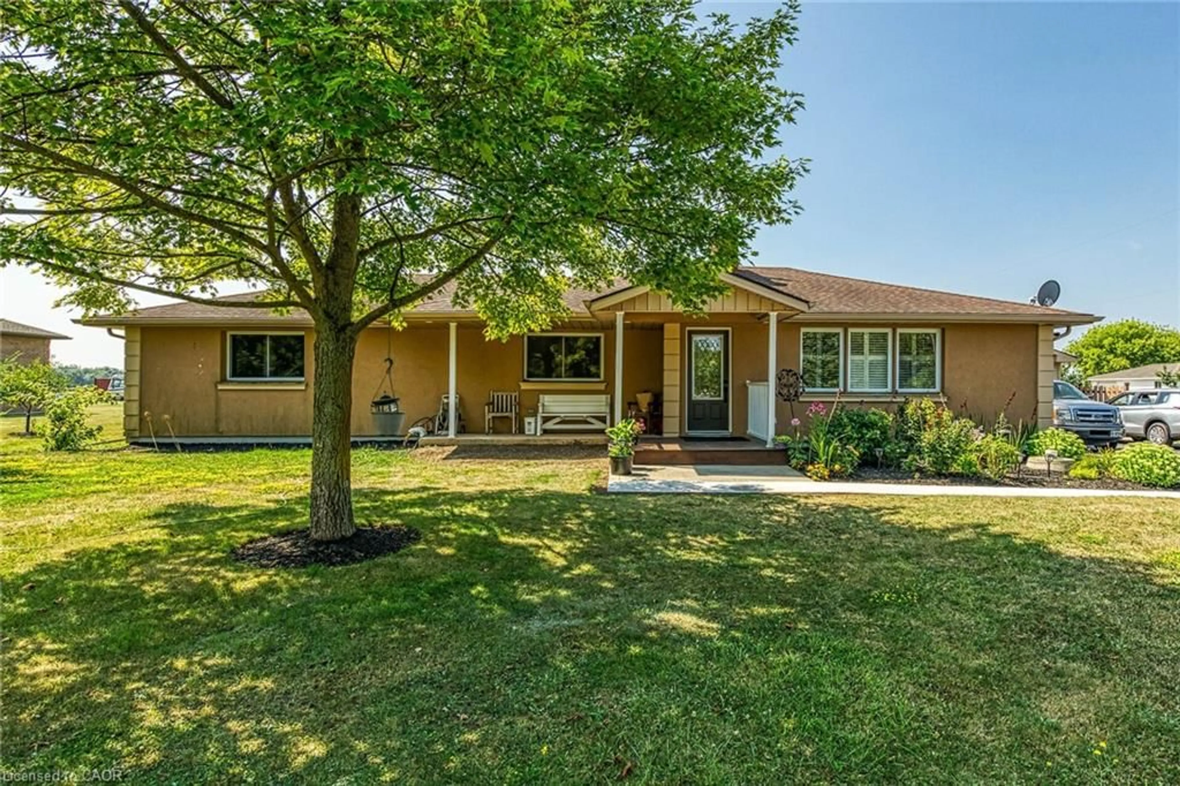 Unknown for 982 Highland Rd, Stoney Creek Ontario L8J 3G9