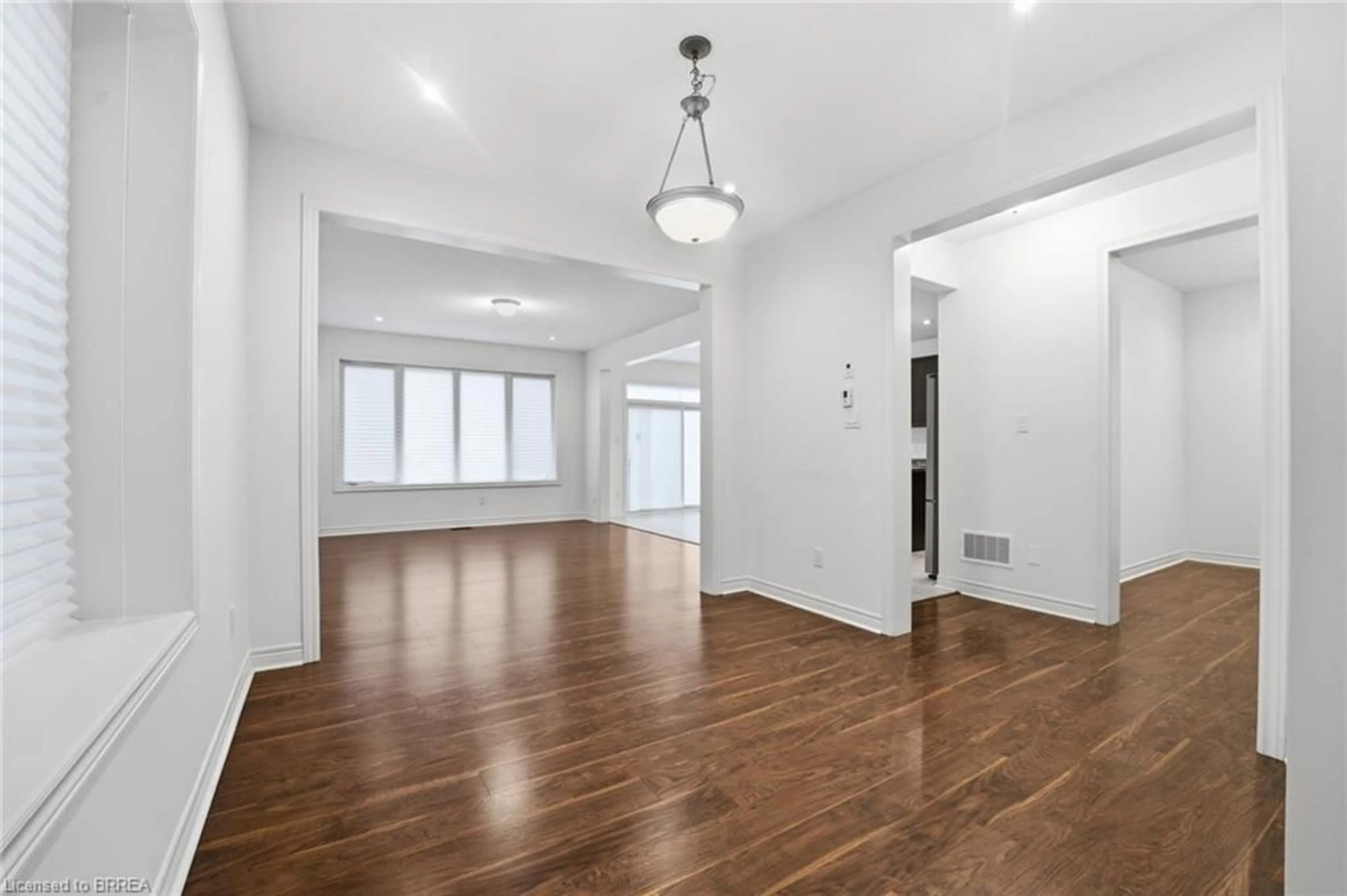 Unknown for 106 Barlow Pl, Paris Ontario N3L 0G8