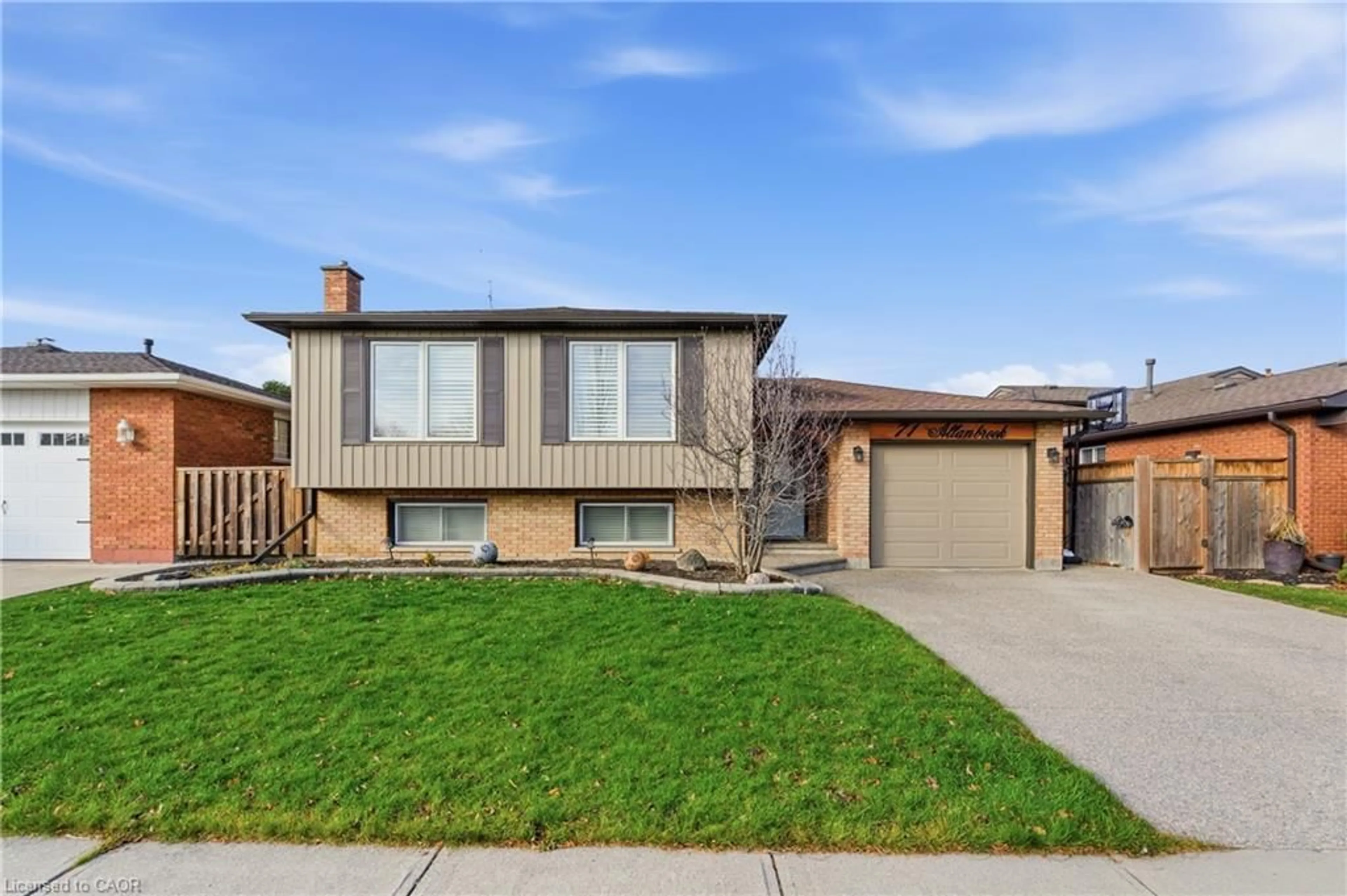 Home with brick exterior material, street for 71 Allanbrook St, Stoney Creek Ontario L8J 1P9