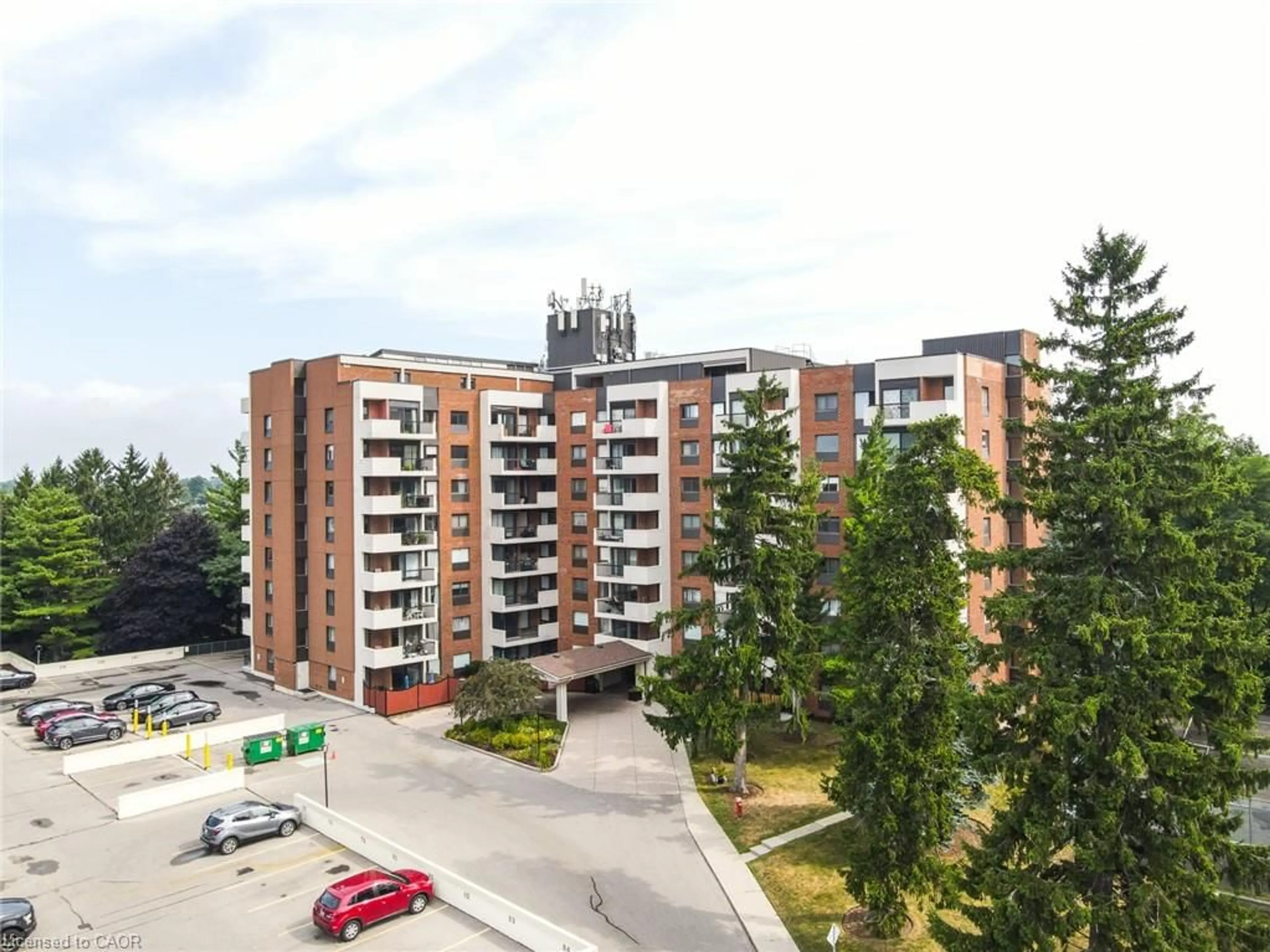 A pic from outside/outdoor area/front of a property/back of a property/a pic from drone, city buildings view from balcony for 260 Sheldon Ave #807, Kitchener Ontario N2H 6P2