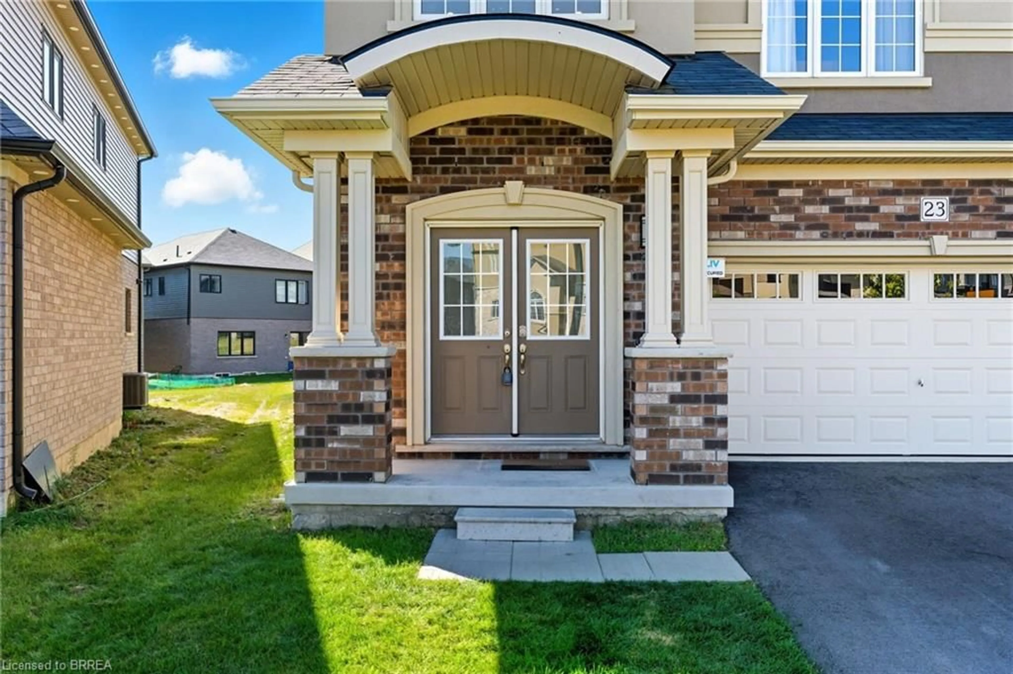 Unknown for 23 Whitton Dr, Paris Ontario N3L 0L1