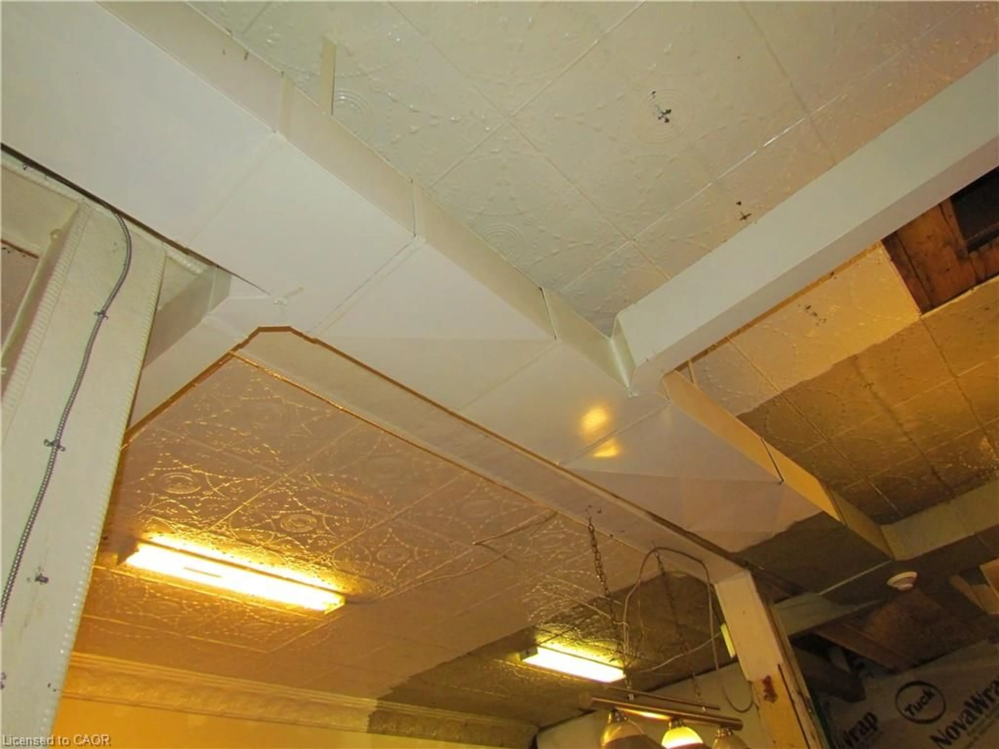 A pic of a room for 1523 Lakeshore Rd, Clear Creek Ontario N0E 1C0