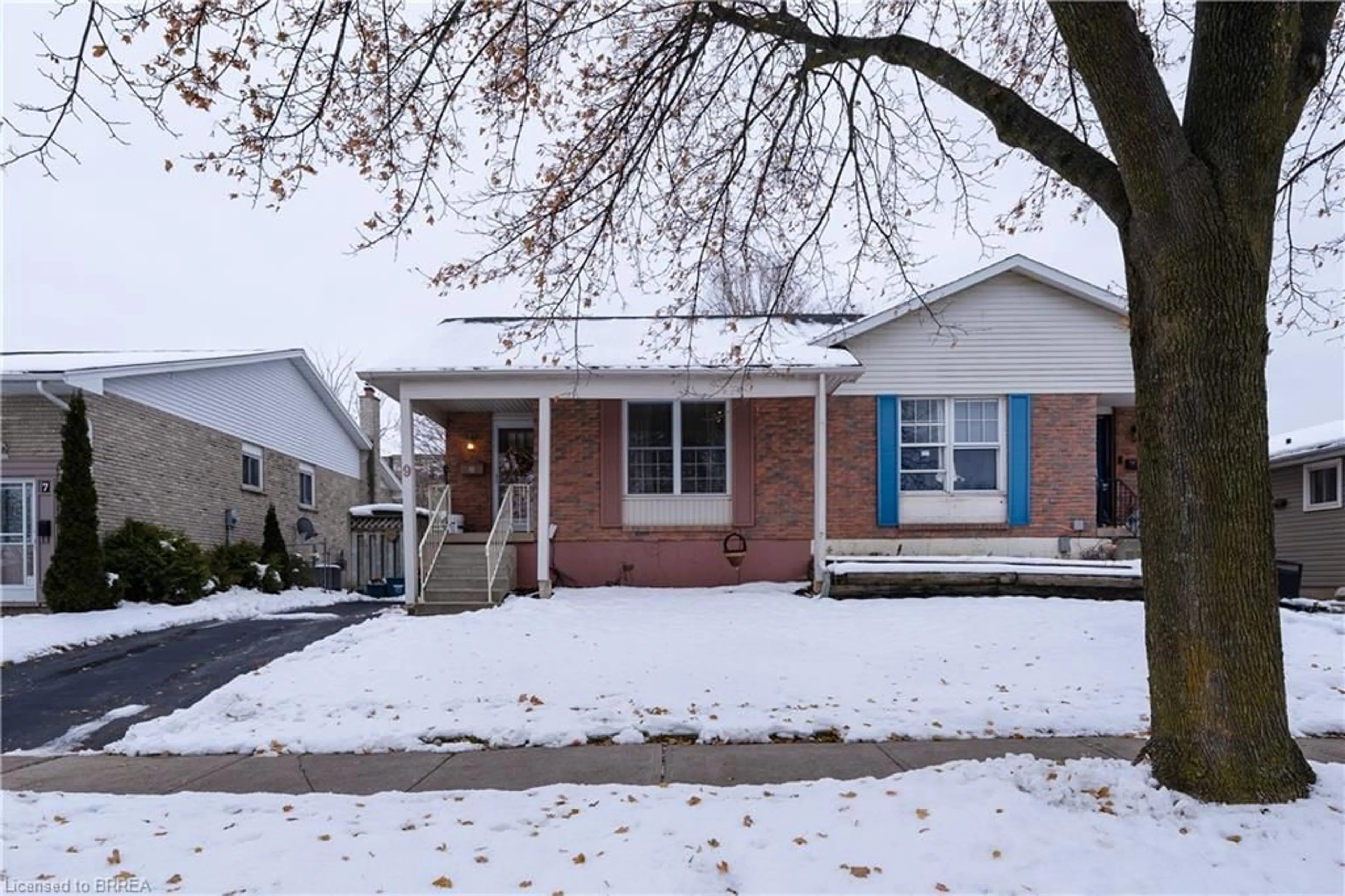 Home with brick exterior material, street for 9 Max Webster Rd, Brantford Ontario N3P 1G5