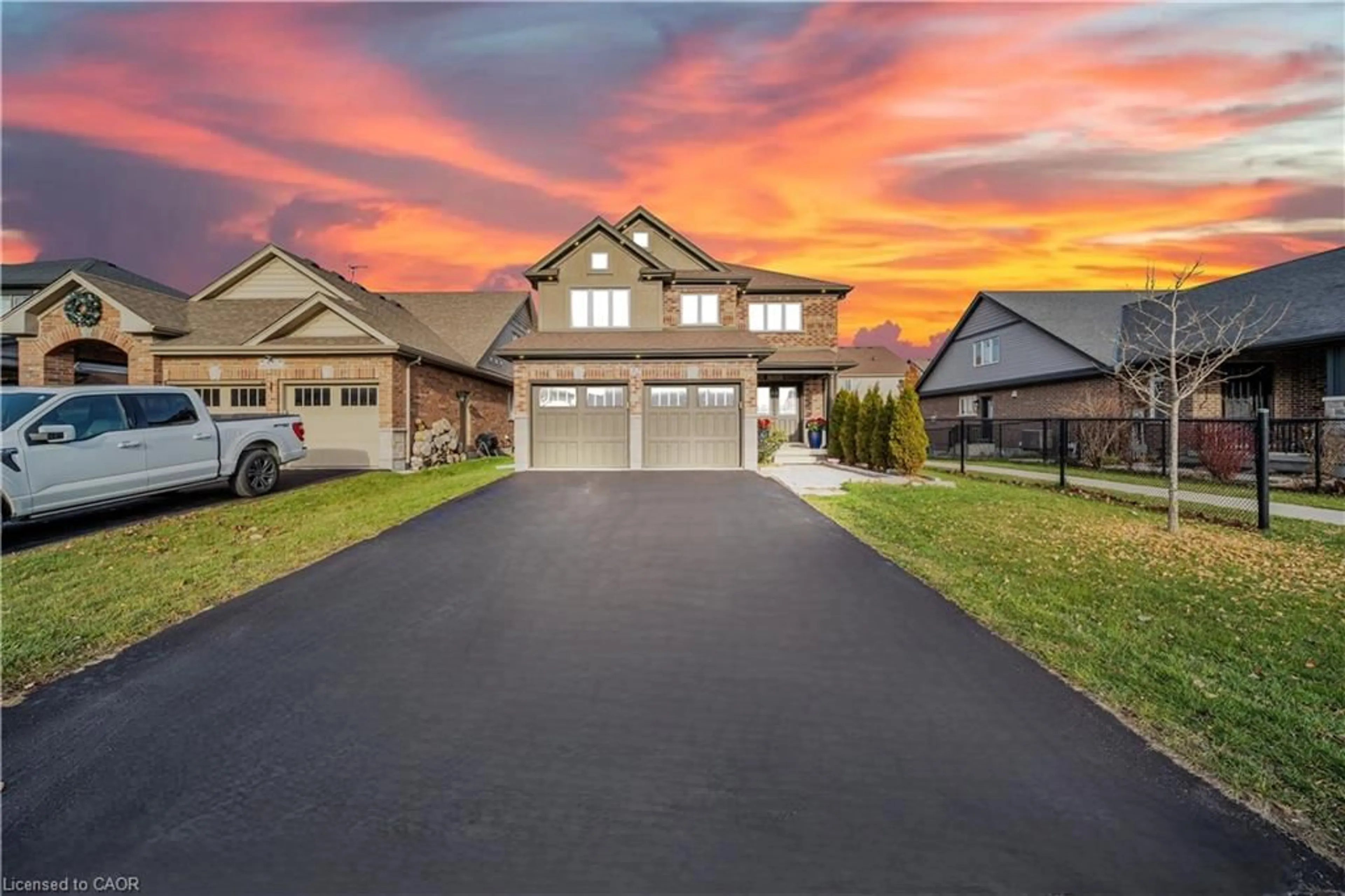 Unknown for 52 Riley Cres, Centre Wellington Ontario N1M 0C2