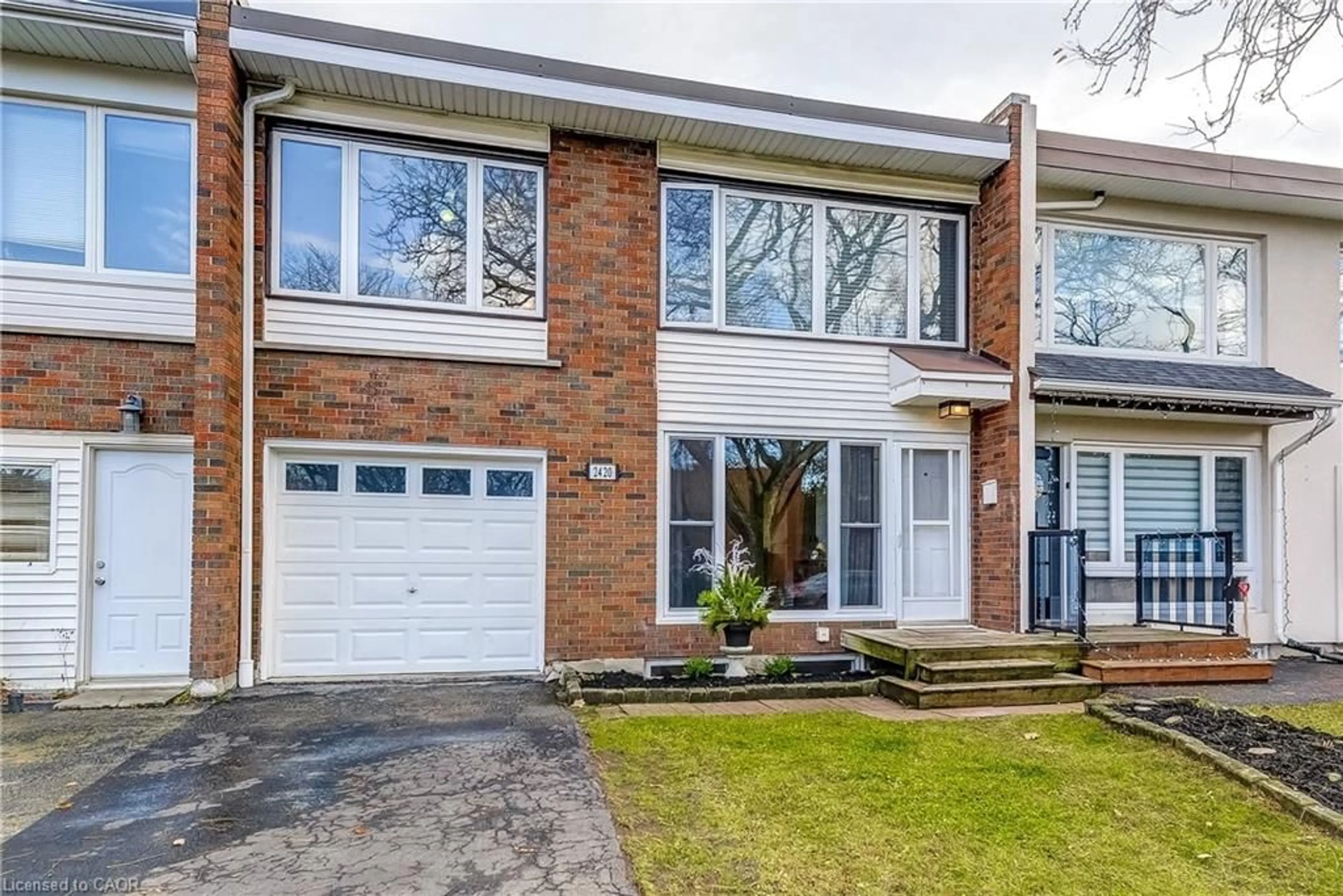 Home with brick exterior material, street for 2420 Maryvale Crt, Burlington Ontario L7P 2P2