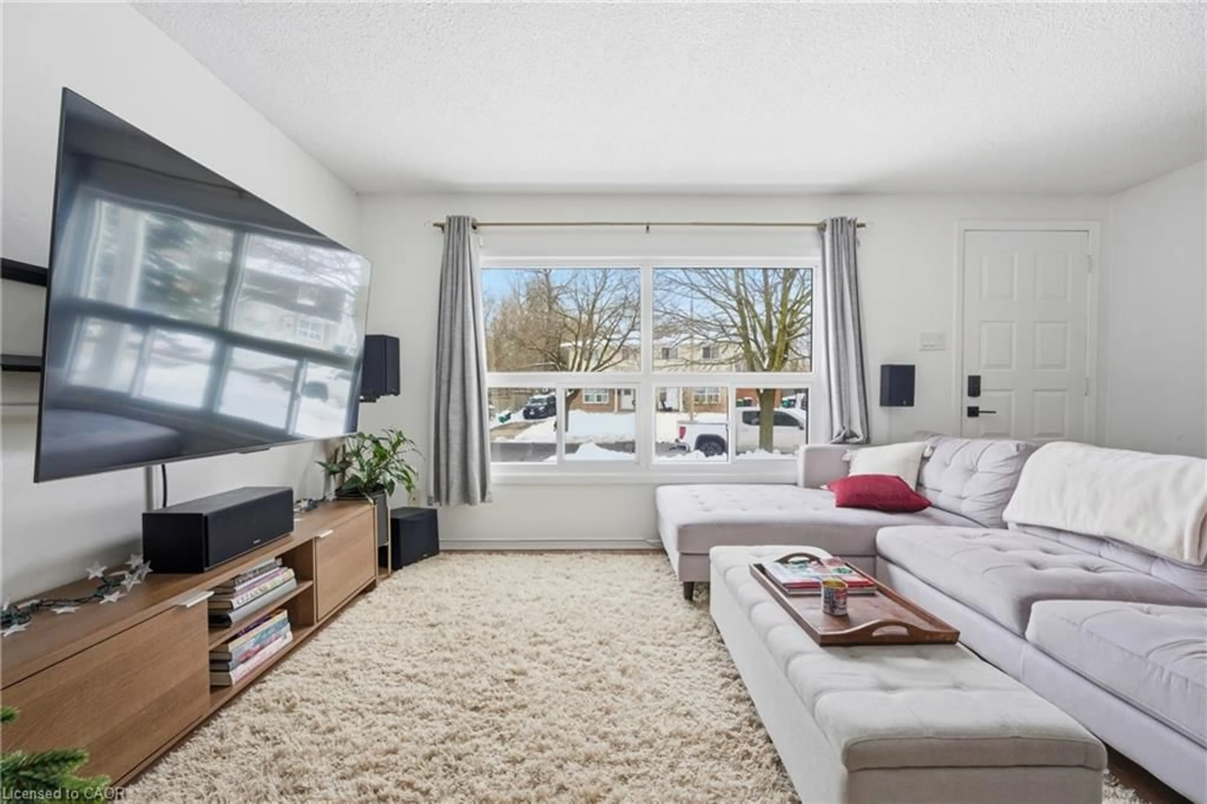 Living room with furniture, unknown for 45B Karen Walk, Waterloo Ontario N2L 5X1