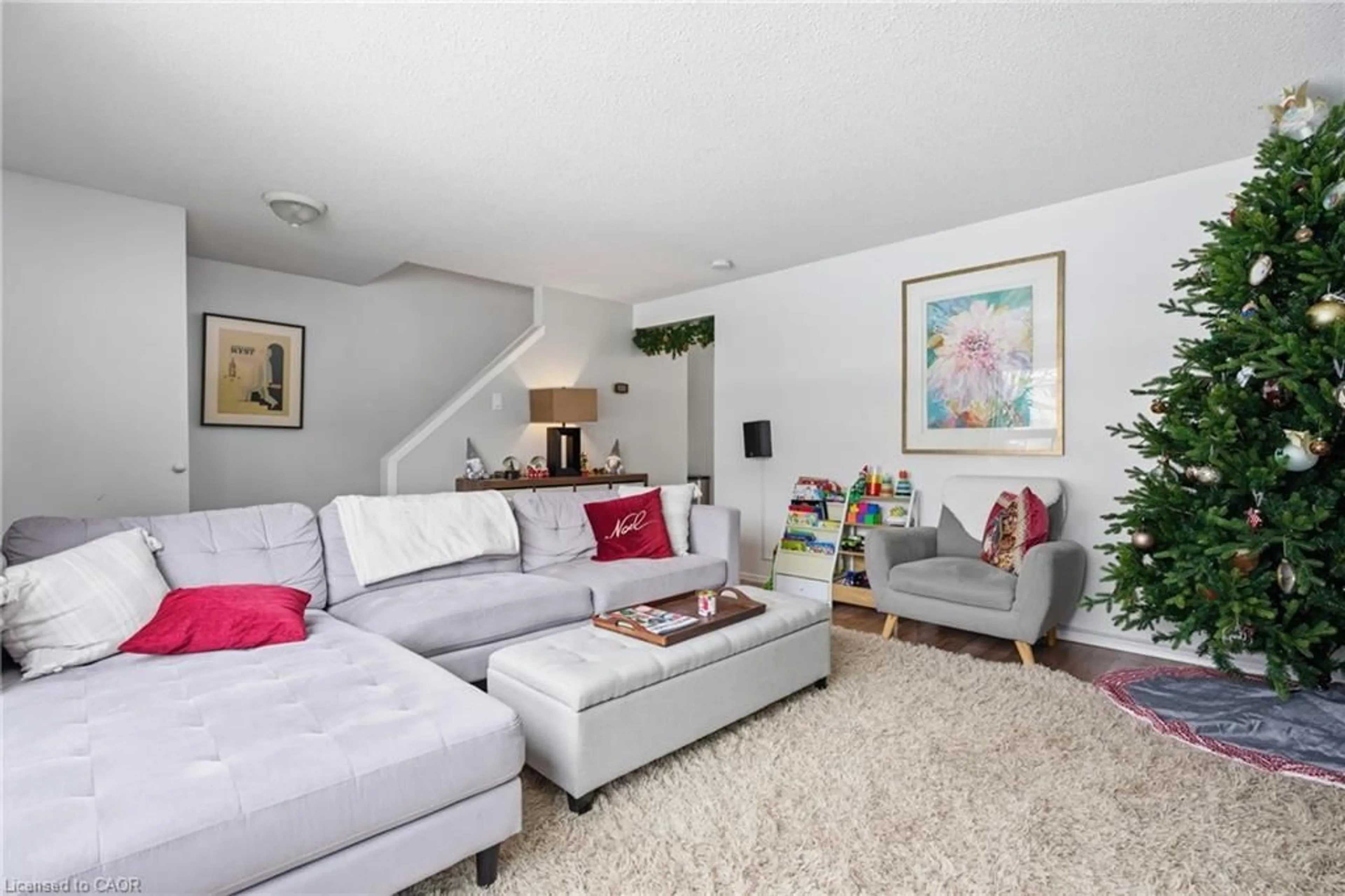 Living room with furniture, unknown for 45B Karen Walk, Waterloo Ontario N2L 5X1