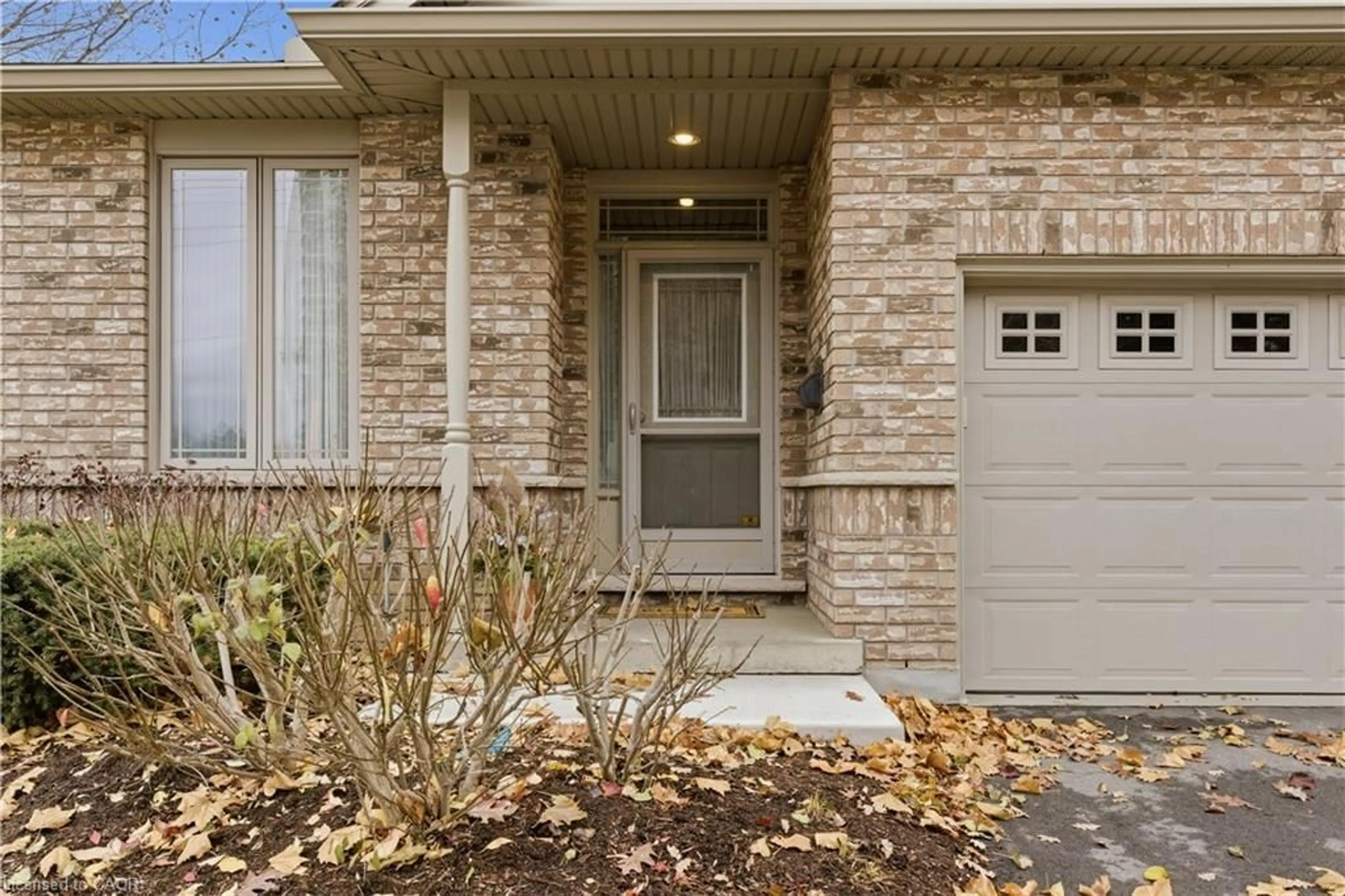 Home with brick exterior material, street for 20 Isherwood Ave #1, Cambridge Ontario N1R 8P9