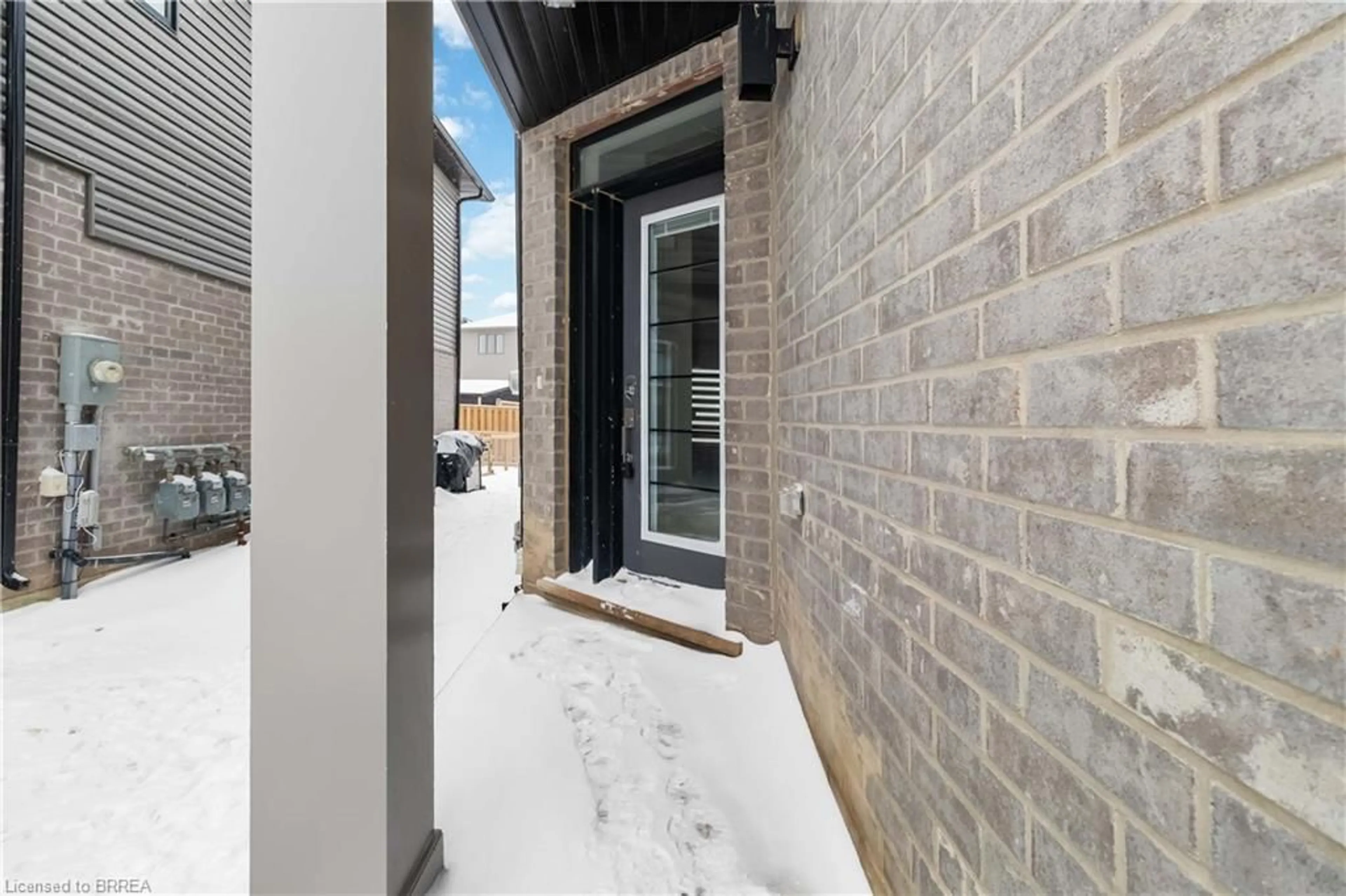 Unknown for 13 Bellhouse Ave, Brantford Ontario N3T 0T9