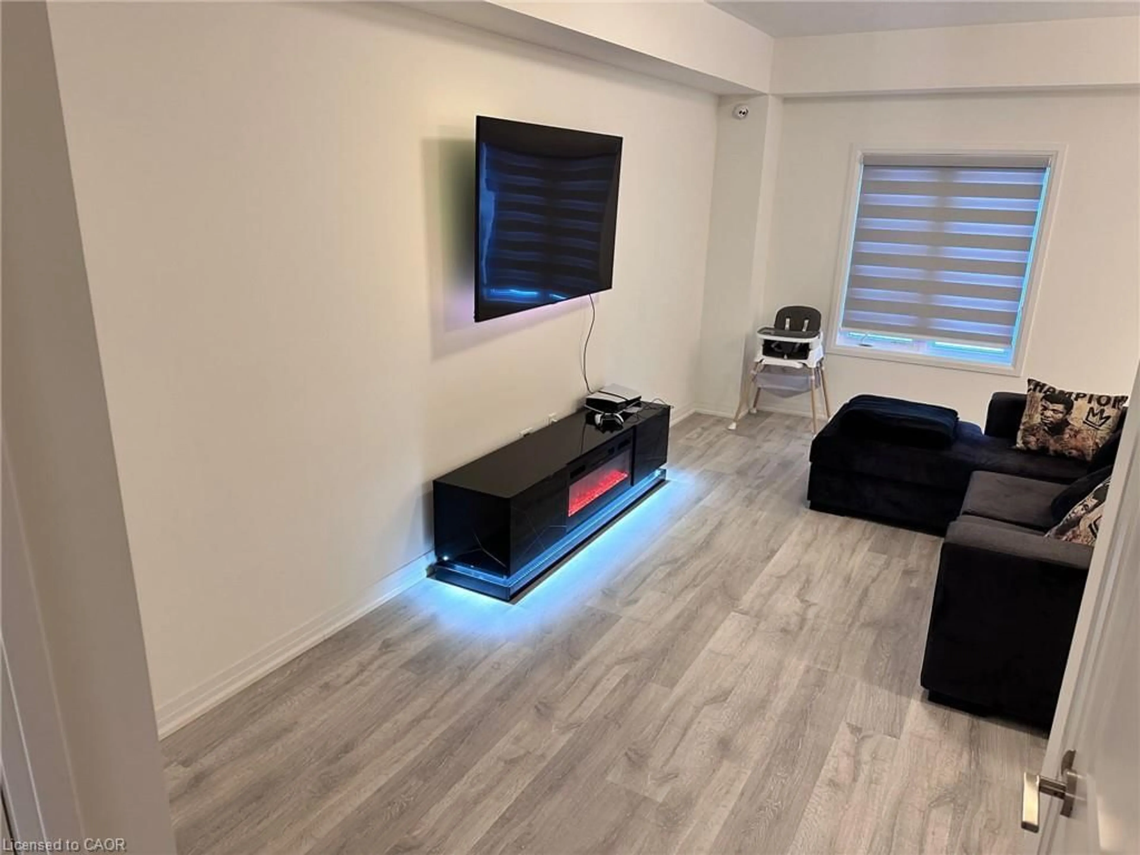 Unknown for 37 George Brier Dr, Paris Ontario N3L 3Z9