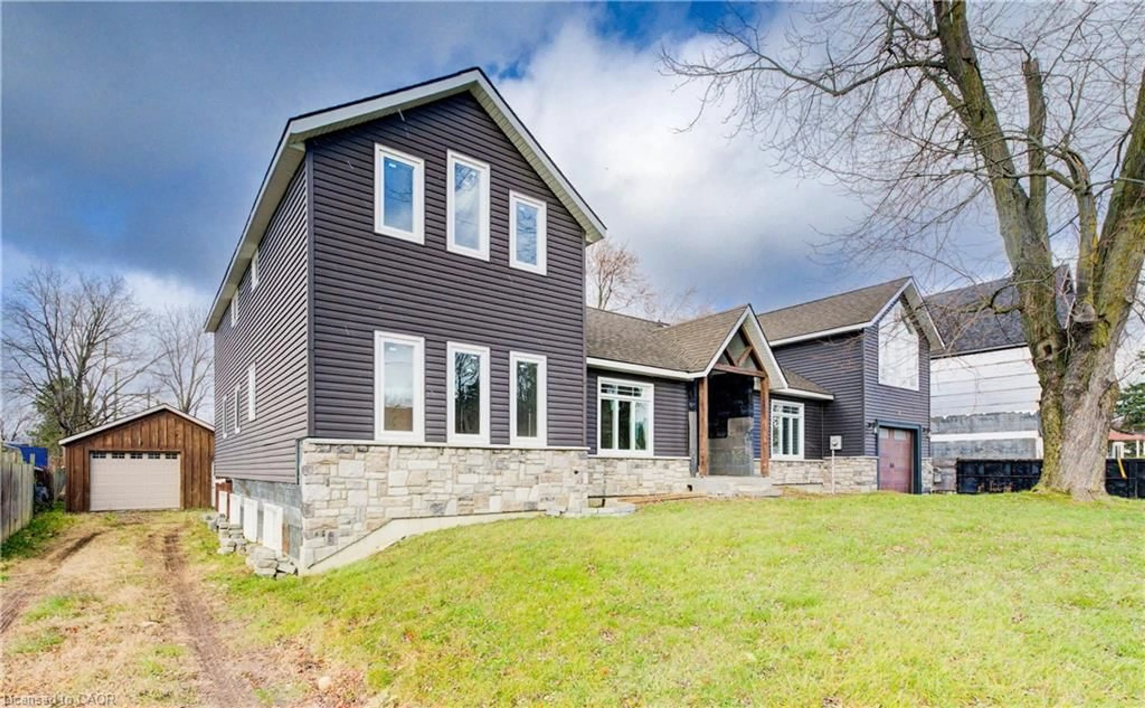 Unknown for 14 Athlone Rd, Cambridge Ontario N1R 1H8