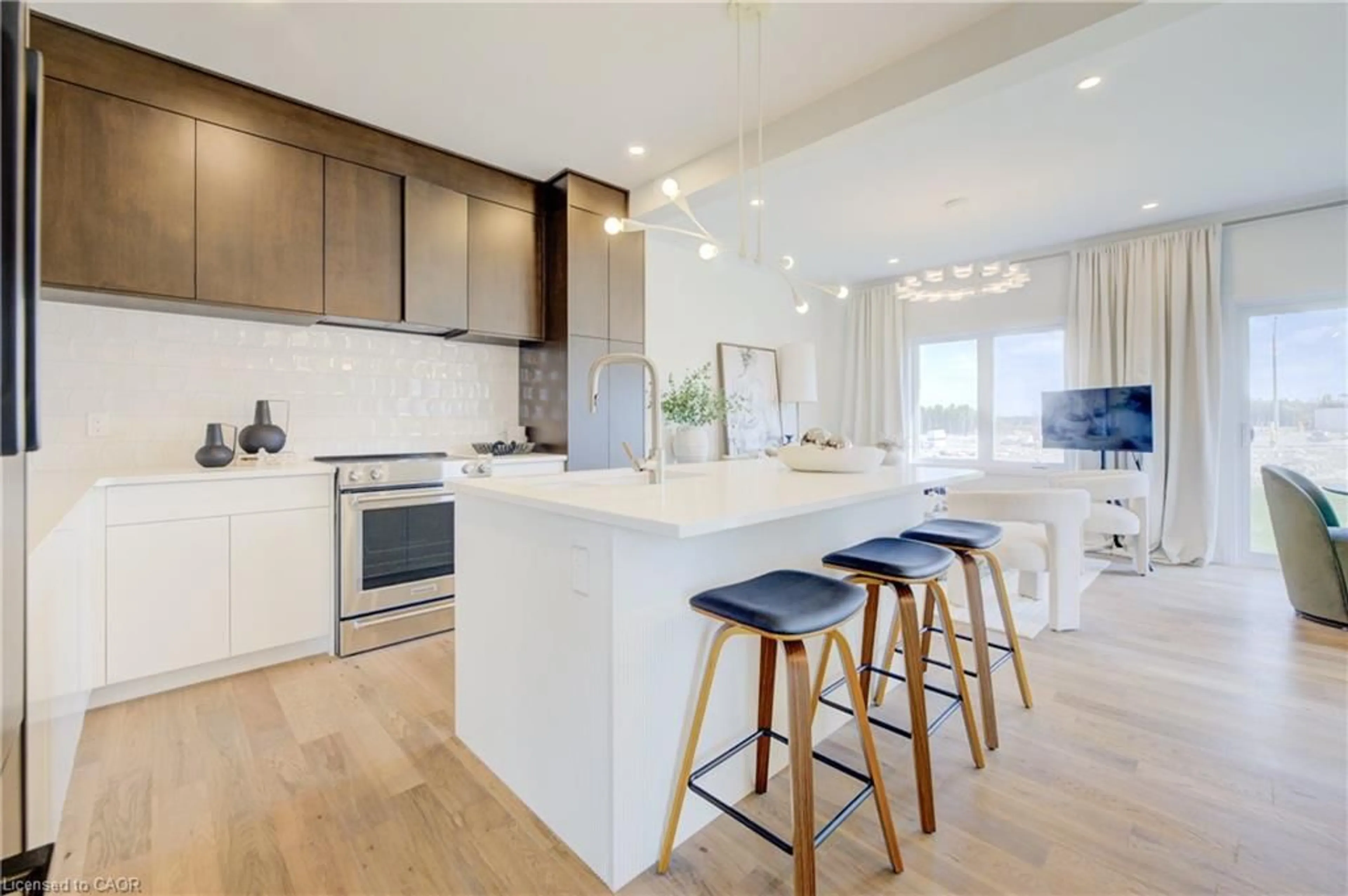 Open concept kitchen, unknown for 210 Green Gate Blvd, Cambridge Ontario N1T 0H9