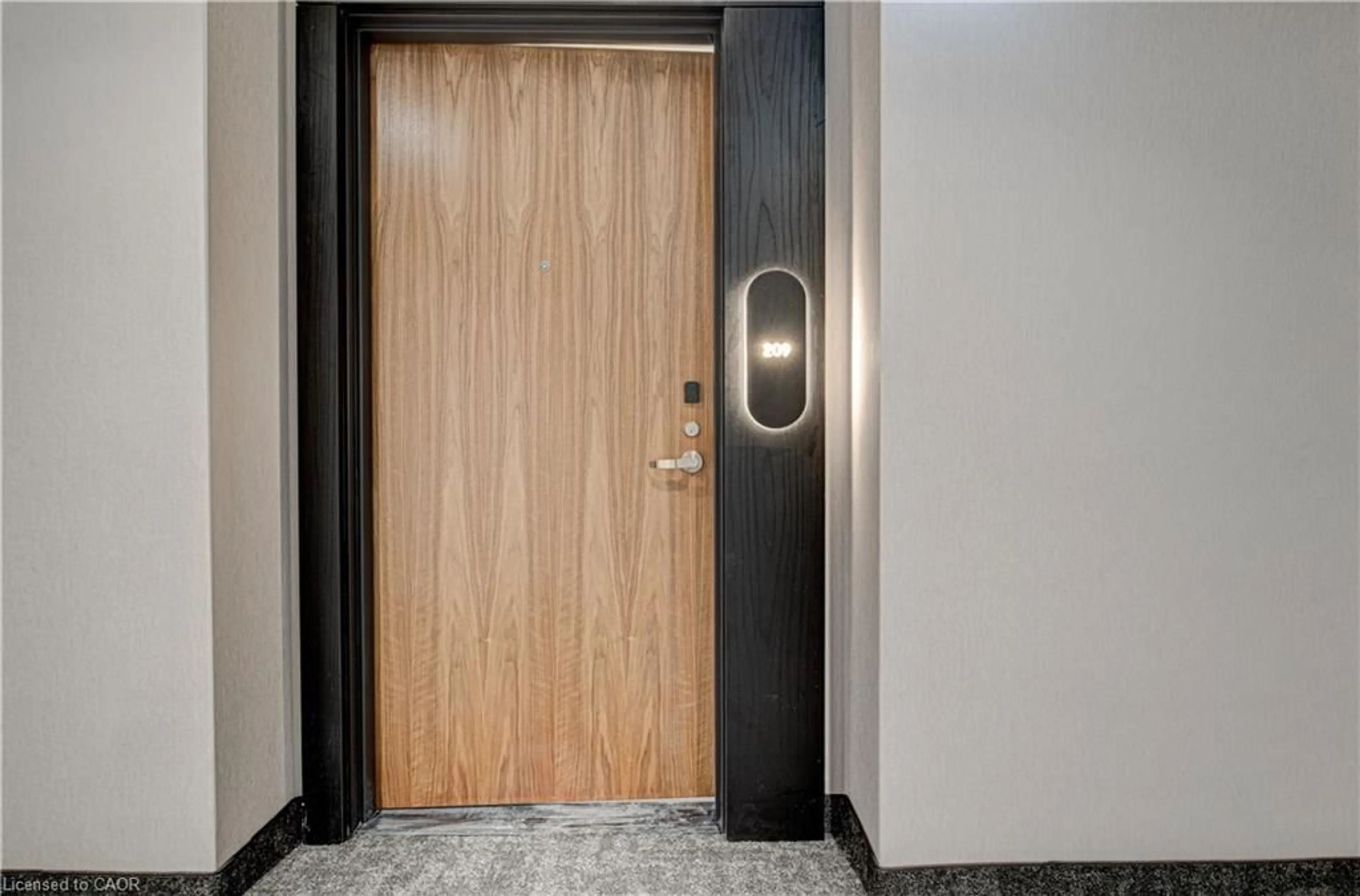 Indoor foyer for 25 Wellington Street A #209, Kitchener Ontario N2G 0G5