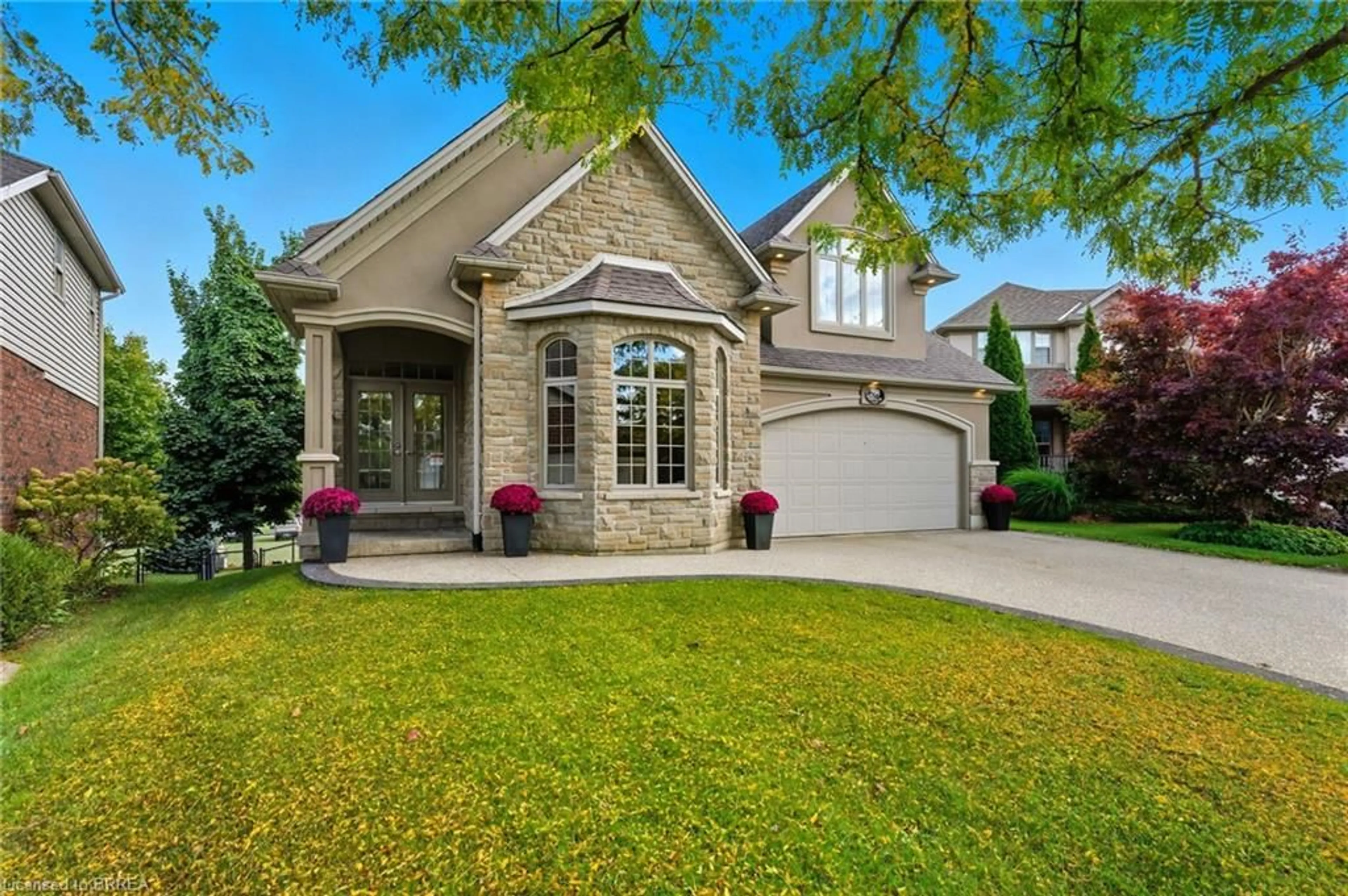 Home with brick exterior material, street for 20 Zavarella Crt, Paris Ontario N3L 4H3