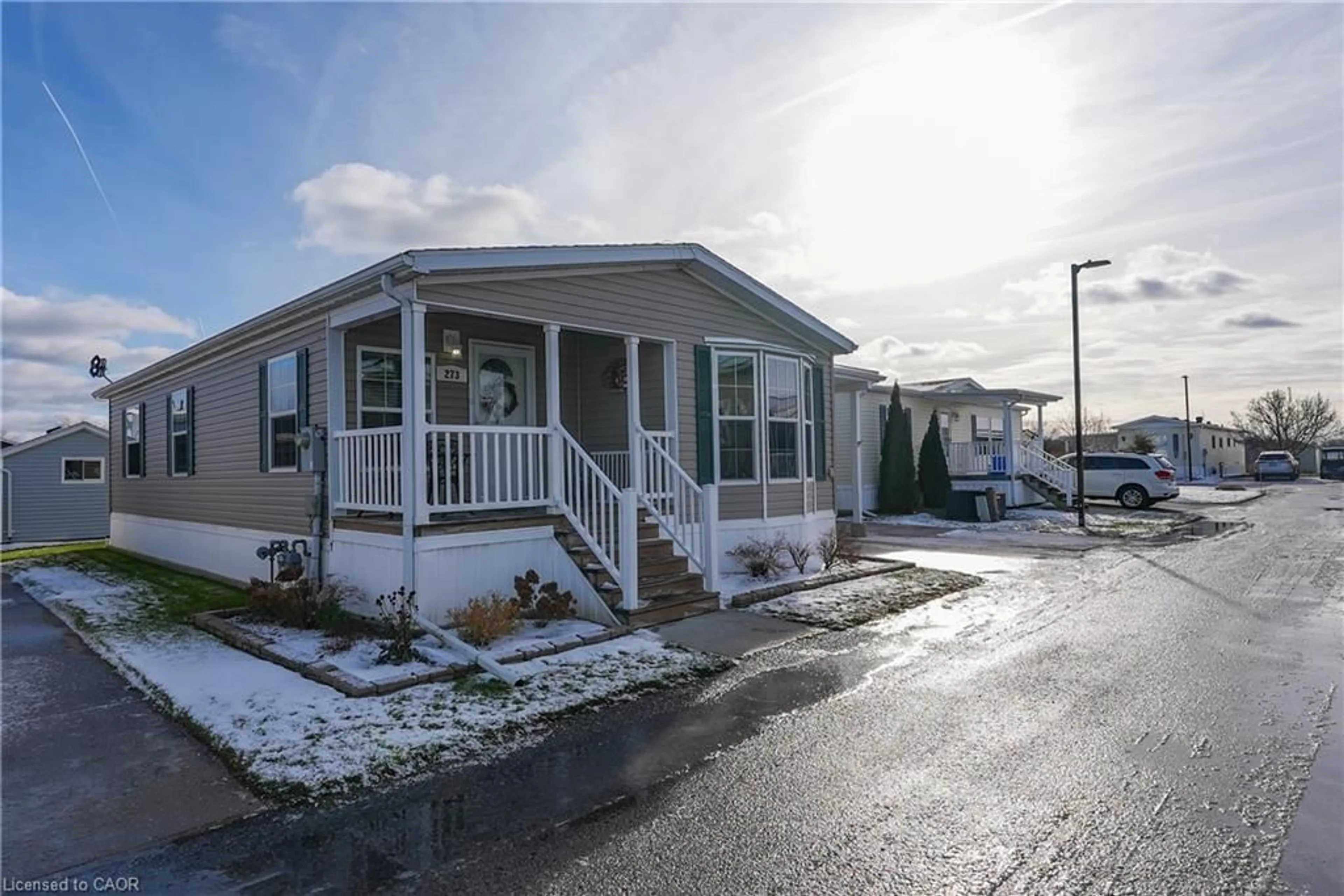 Home with vinyl exterior material, street for 3033 Townline Rd #273, Stevensville Ontario L0S 1S1