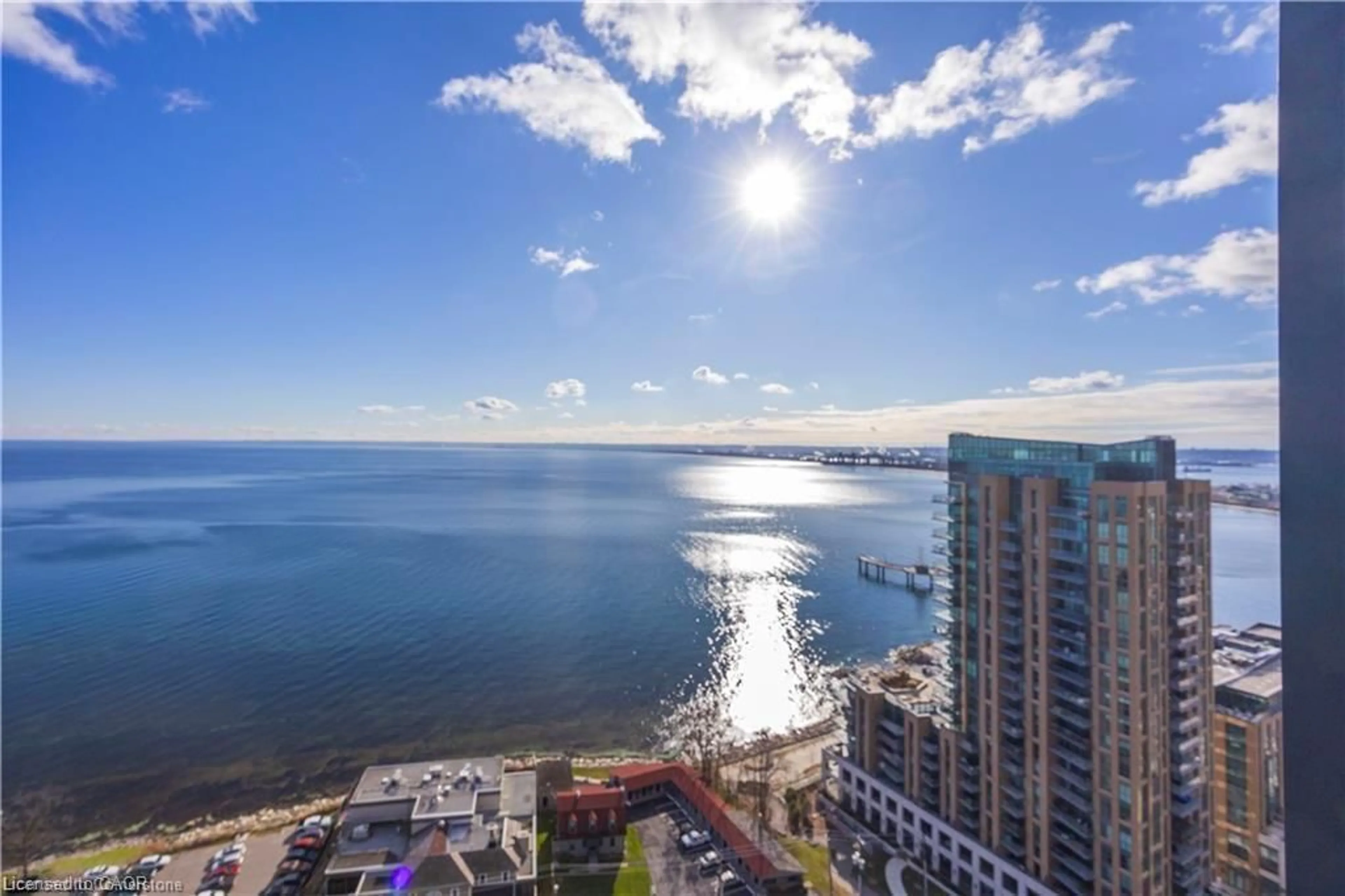 A pic from outside/outdoor area/front of a property/back of a property/a pic from drone, water/lake/river/ocean view for 370 Martha St #608, Burlington Ontario L7R 2P7