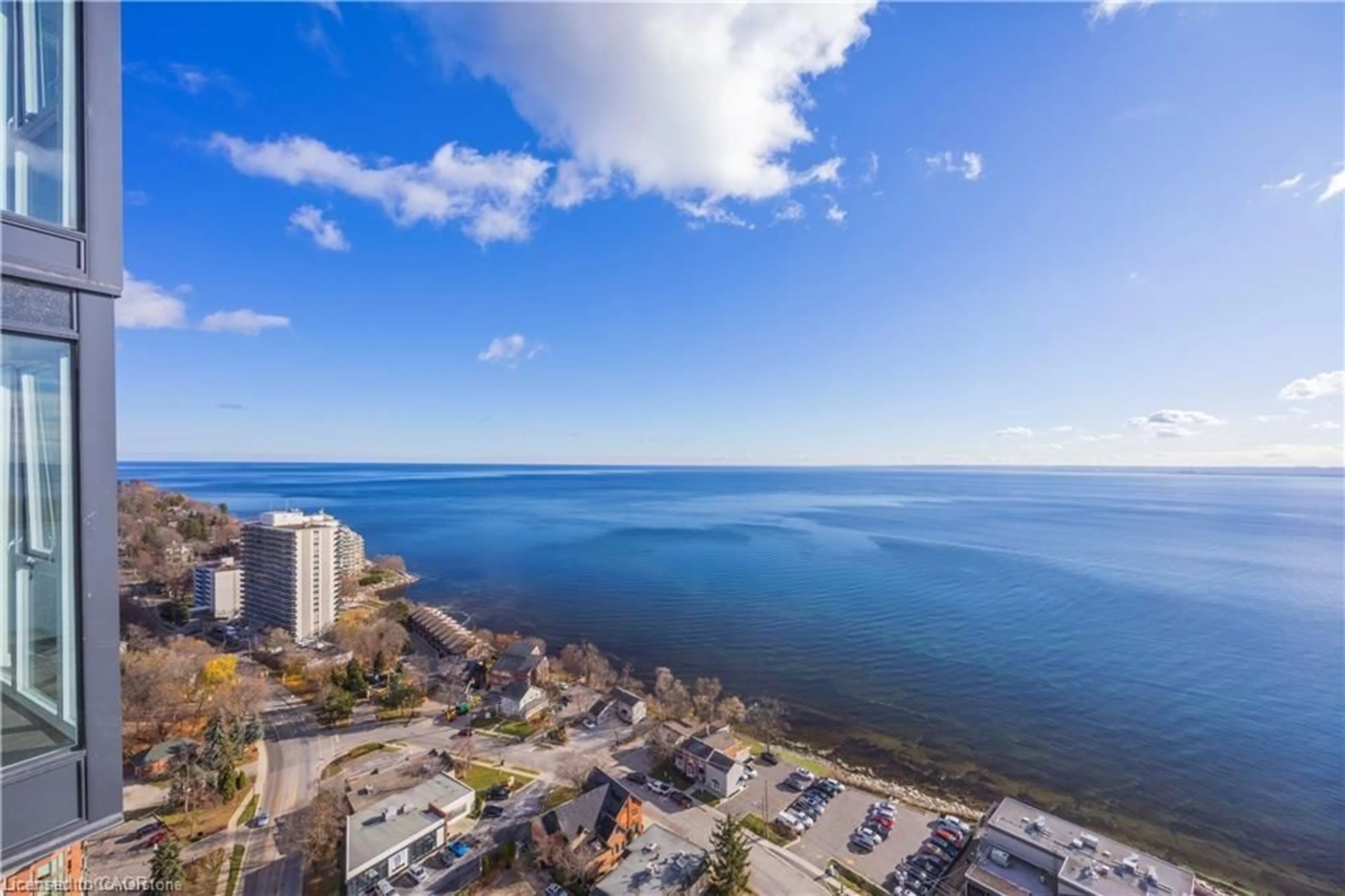 A pic from outside/outdoor area/front of a property/back of a property/a pic from drone, water/lake/river/ocean view for 370 Martha St #608, Burlington Ontario L7R 2P7