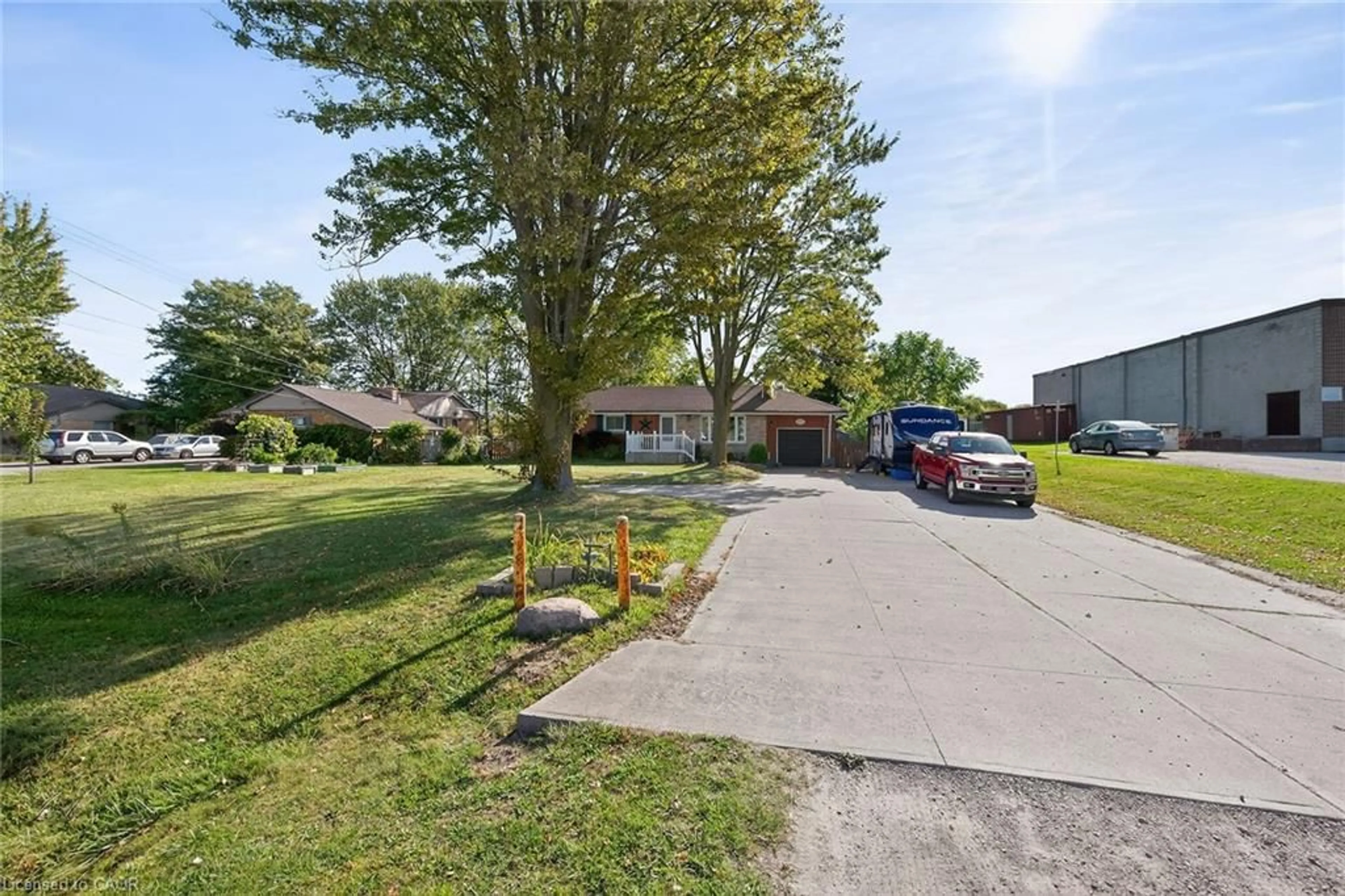 A pic from outside/outdoor area/front of a property/back of a property/a pic from drone, street for 3951 6 Hwy, Mount Hope Ontario L0R 1W0