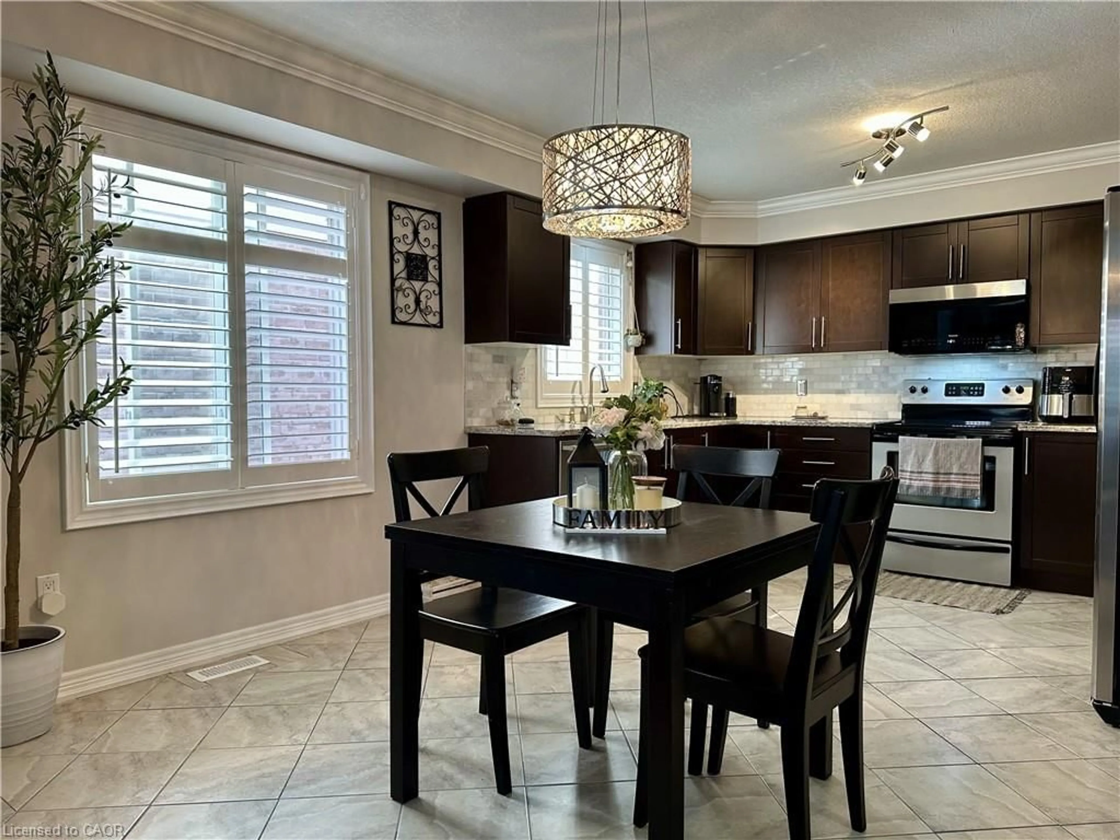Open concept kitchen, ceramic/tile floor for 1409 Old Zeller Dr, Kitchener Ontario N2A 4M8