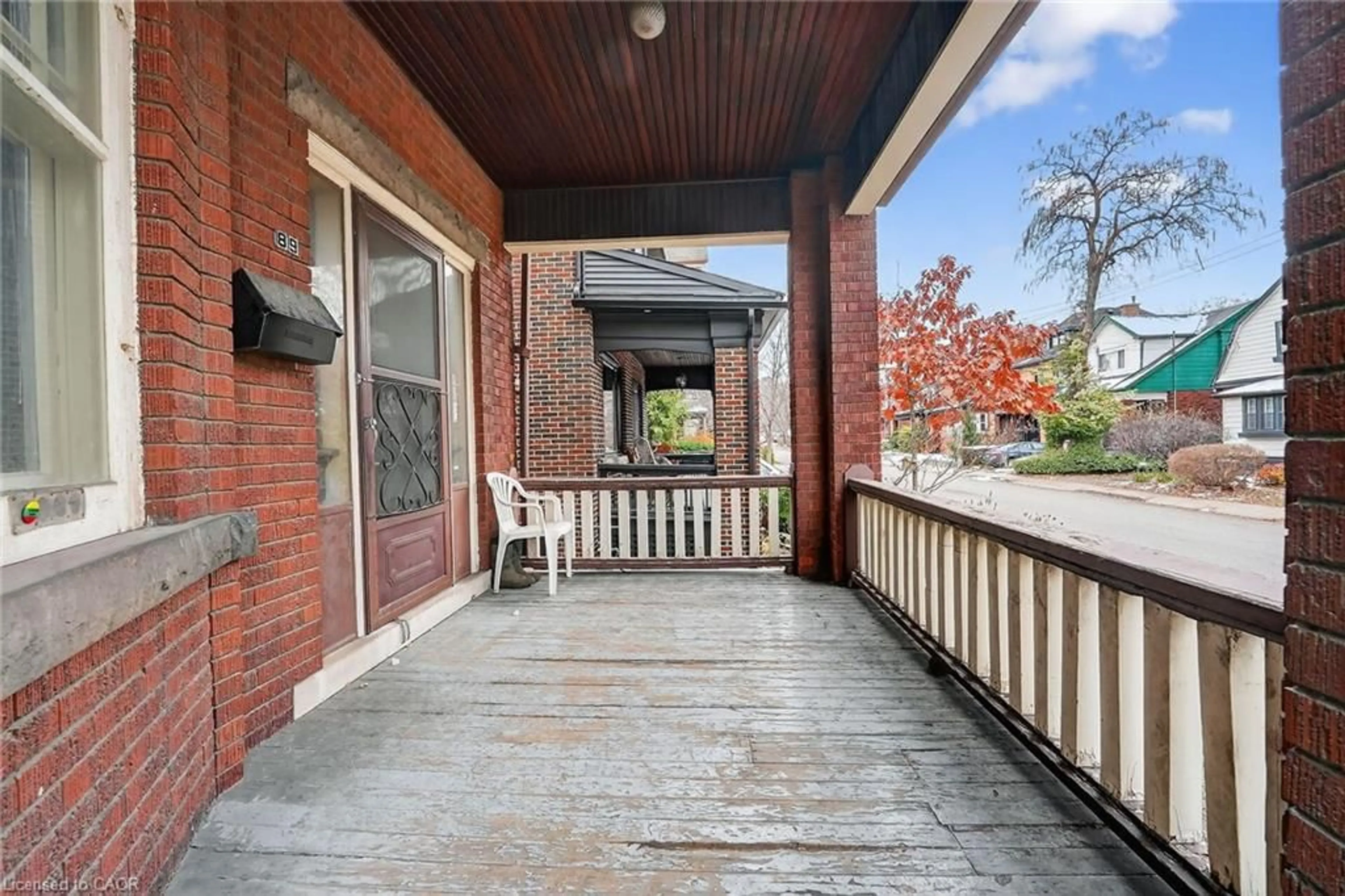 Patio, street for 89 Fairholt Rd, Hamilton Ontario L8M 2T6