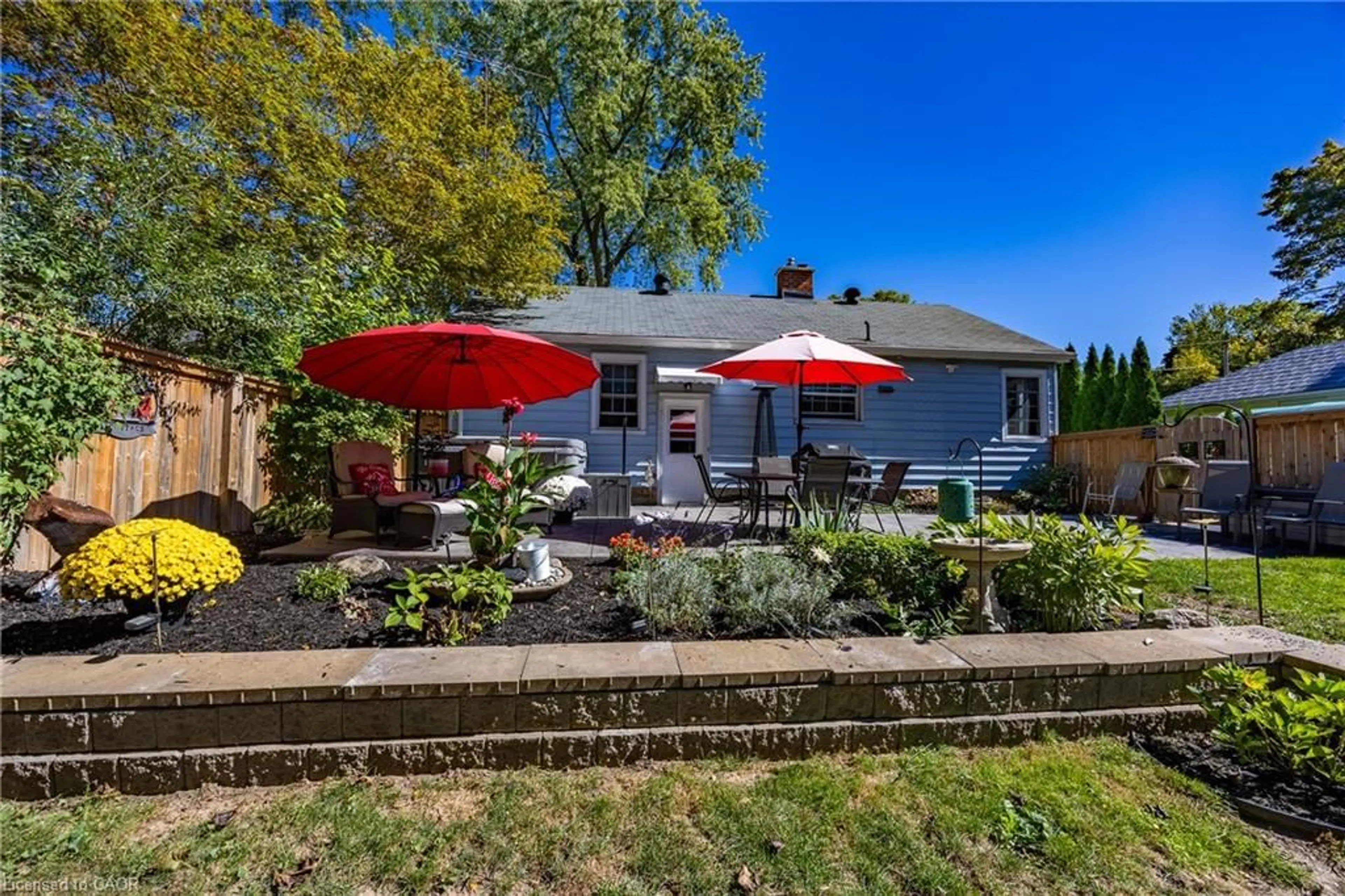 Patio, street for 30 Gibson Dr, Simcoe Ontario N3Y 3L3