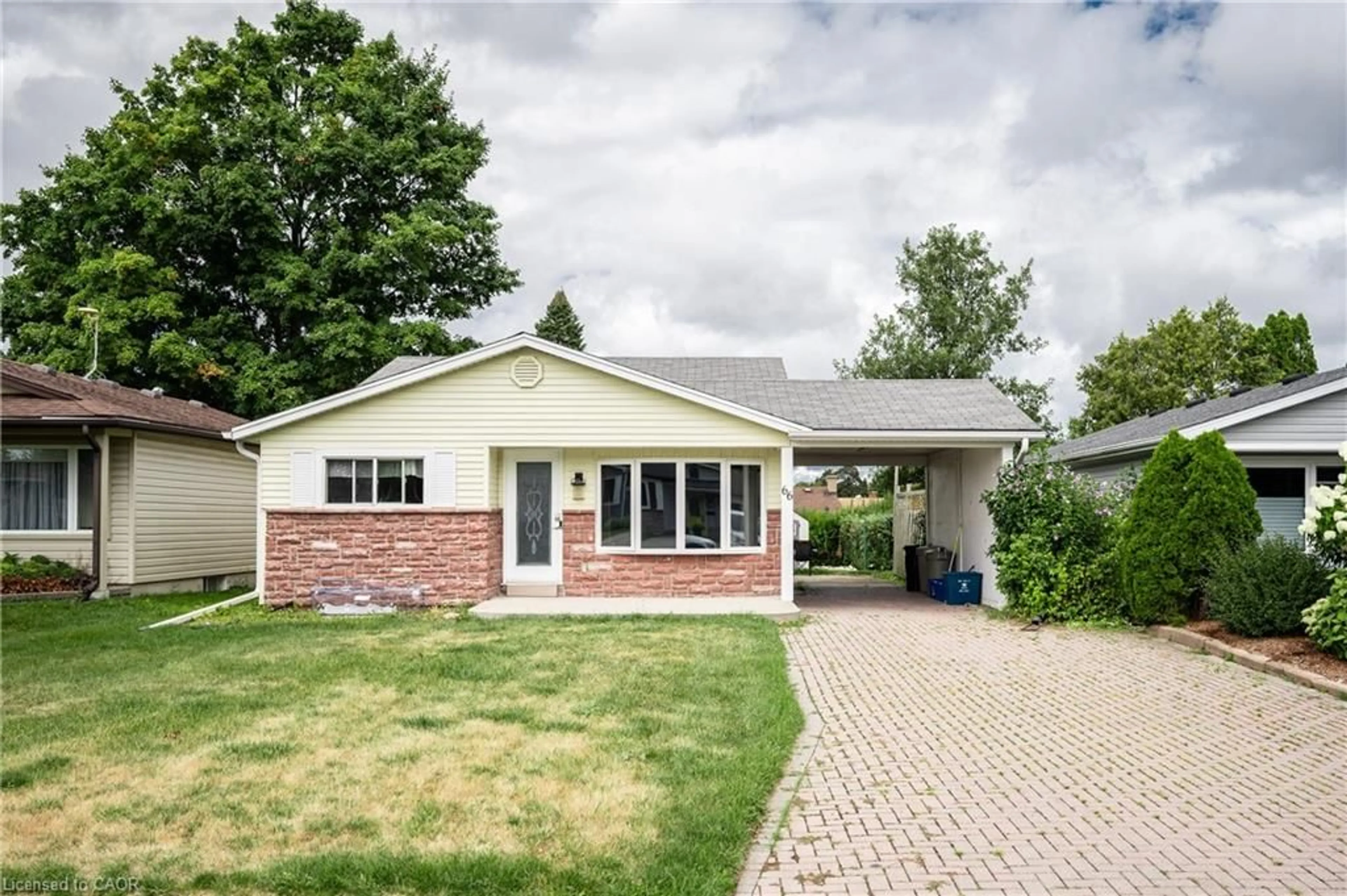 Home with brick exterior material, street for 66 Belwood Cres, Kitchener Ontario N2C 1Z3