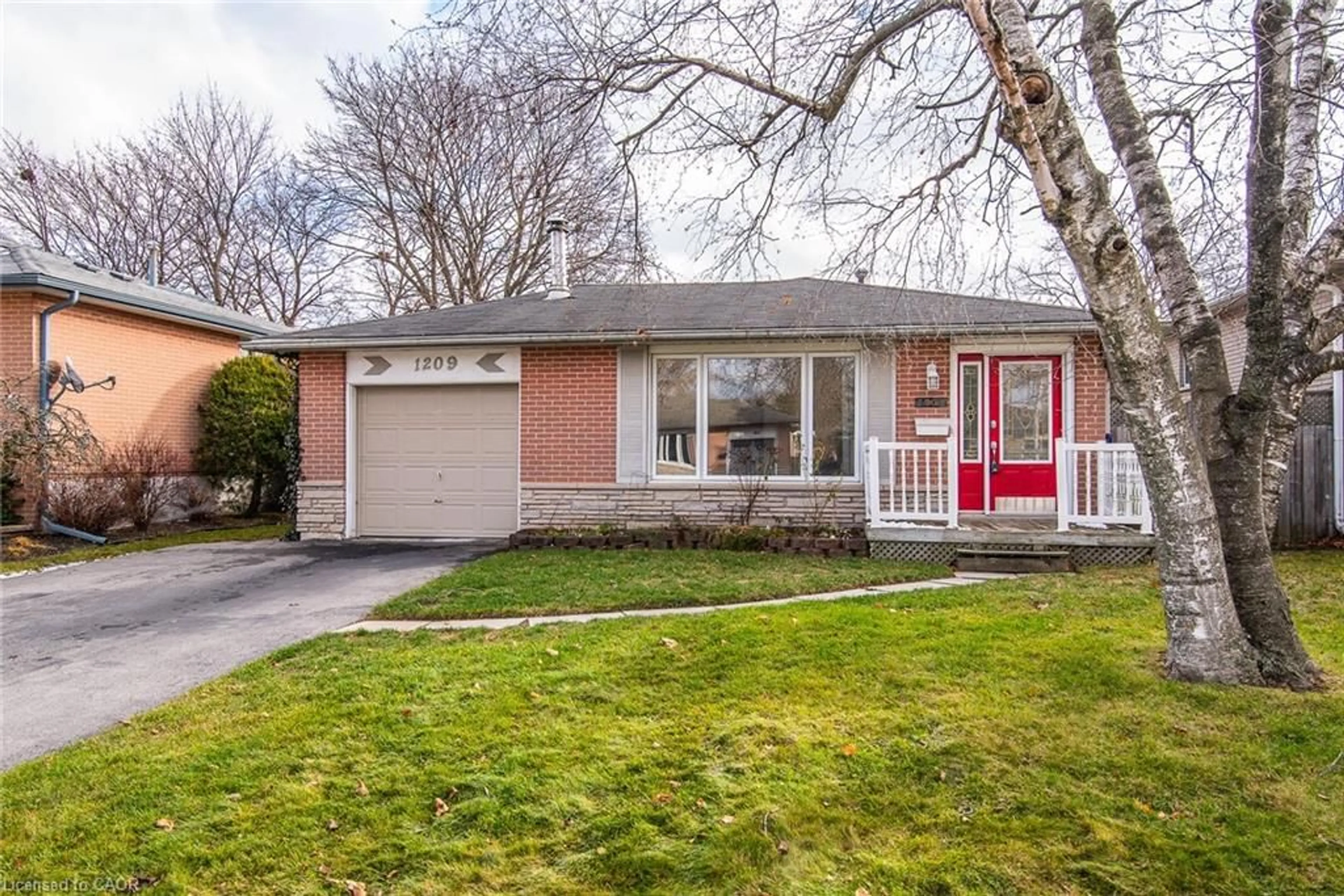 Home with brick exterior material, street for 1209 Valentine Dr, Cambridge Ontario N3H 2P1