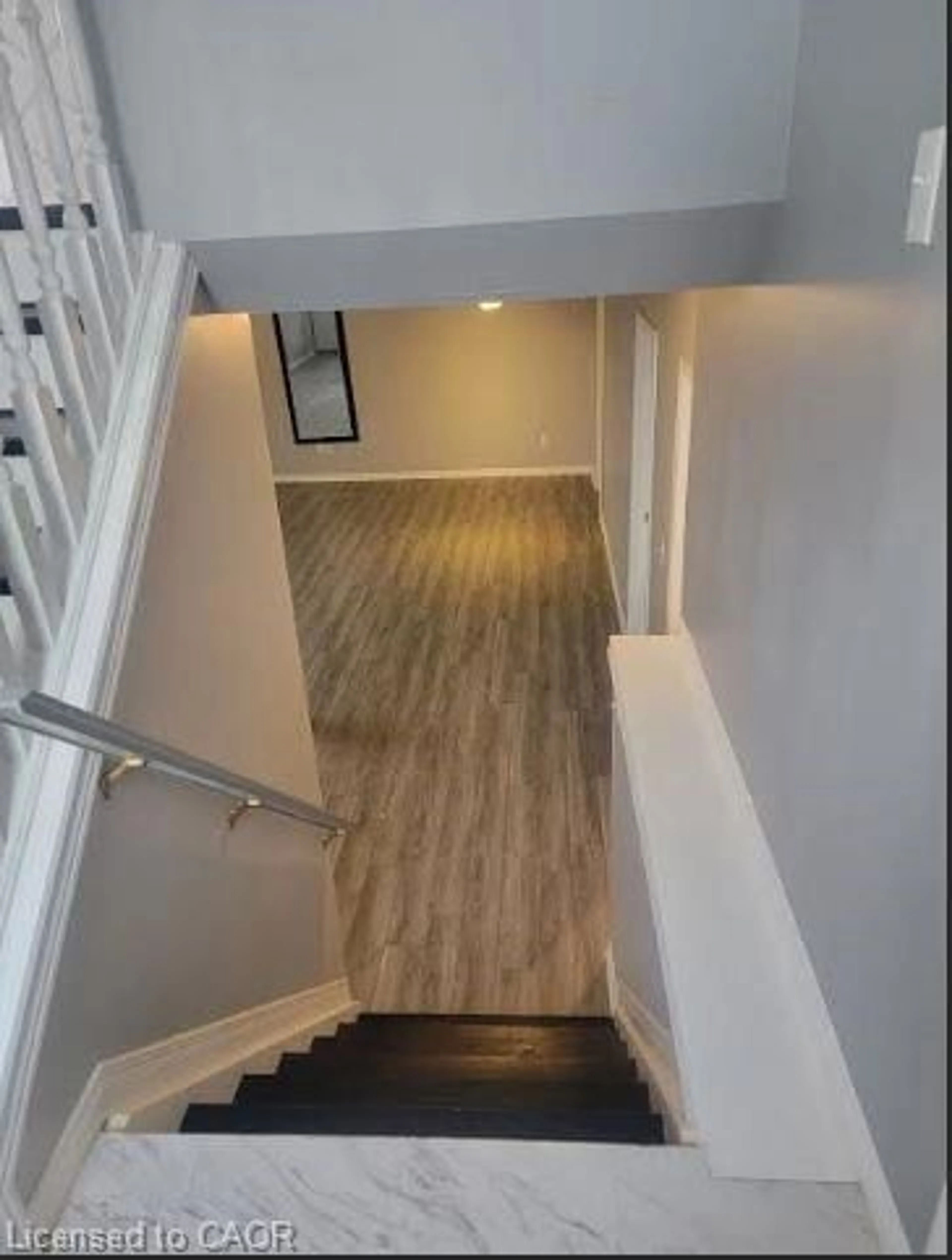 Unknown for 46 Charles St, Brantford Ontario N3T 1B3