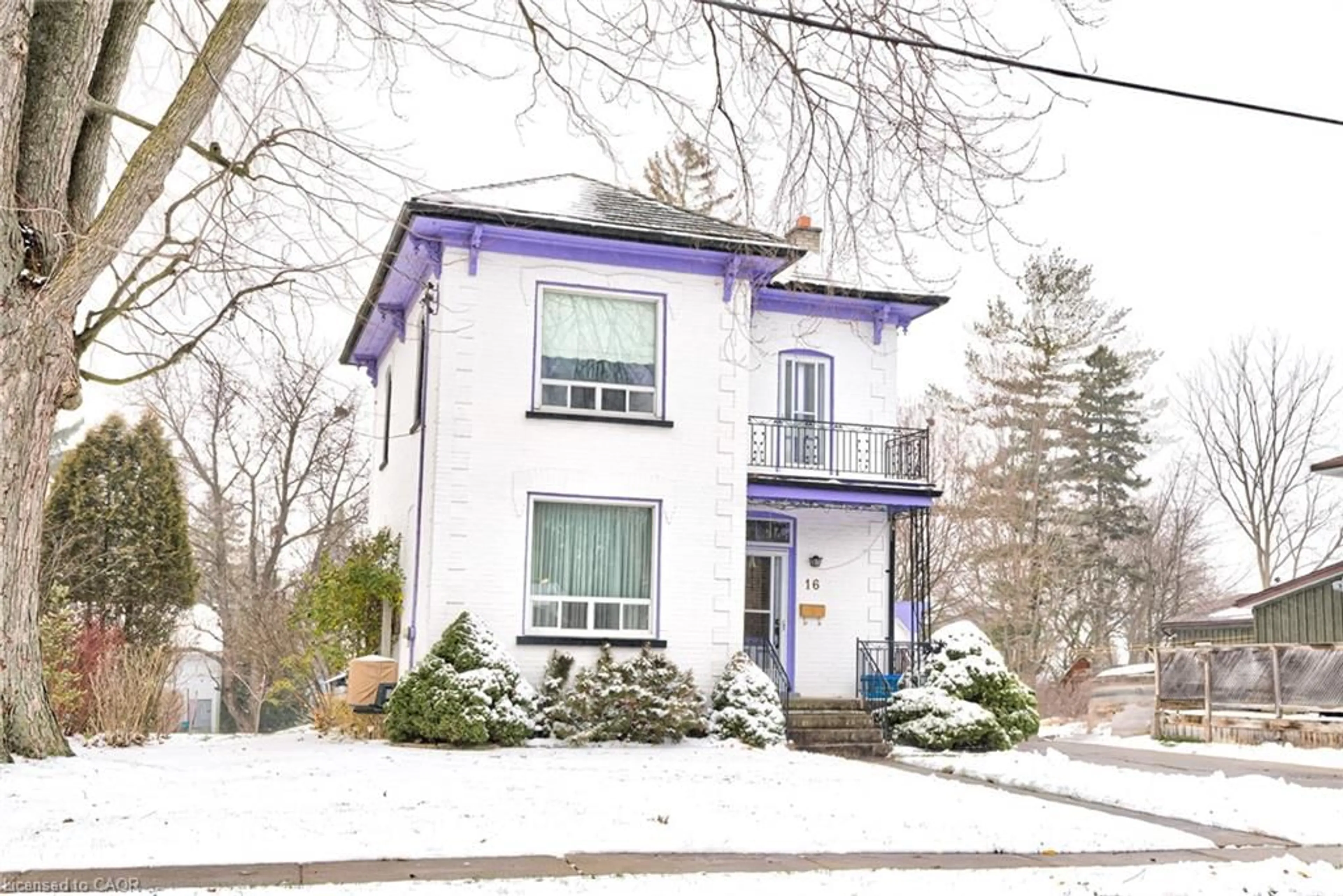 Home with brick exterior material, street for 16 Centre St, Elmira Ontario N3B 2T9