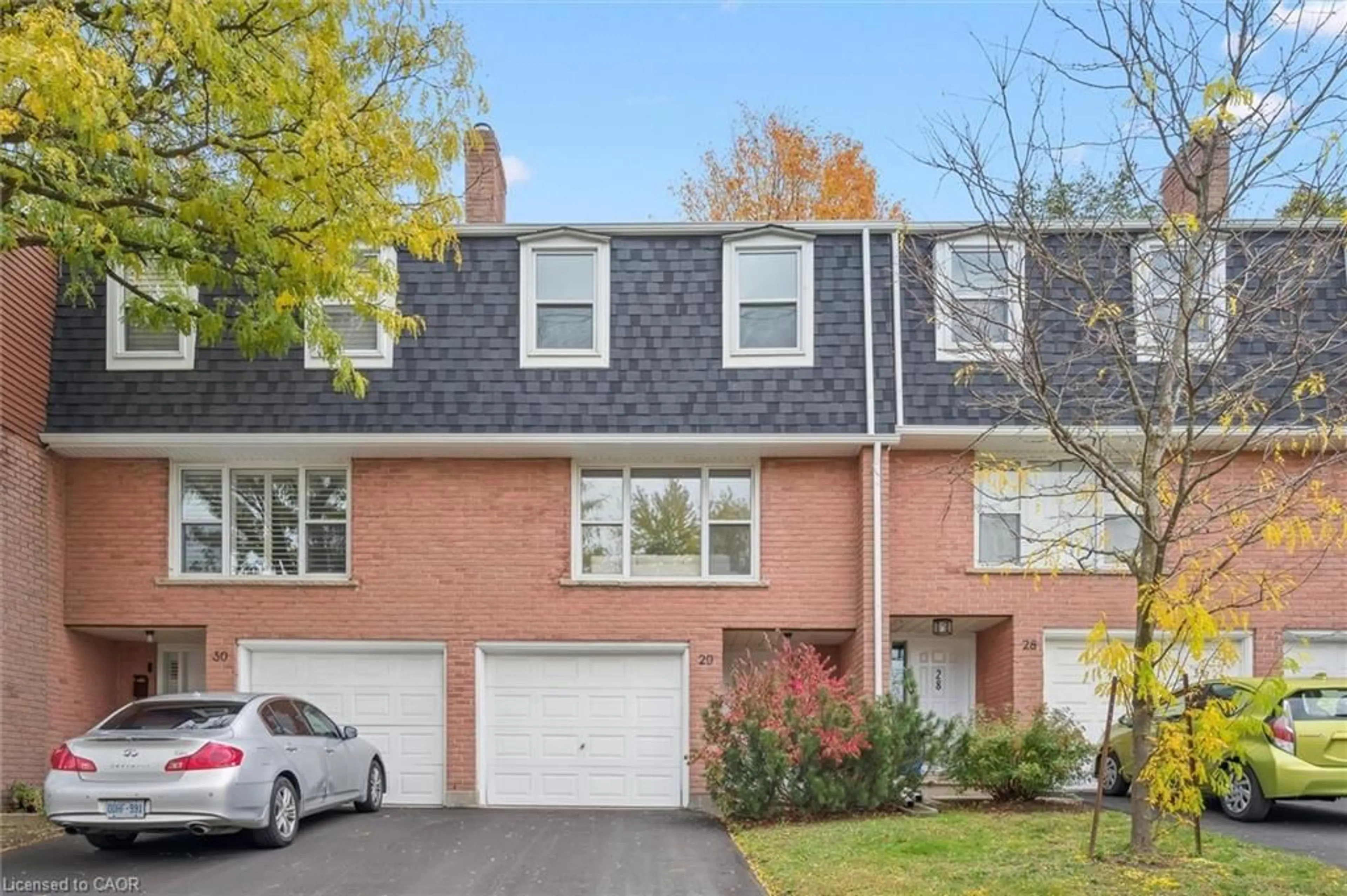 Home with brick exterior material, street for 100 Bluevale St #29, Waterloo Ontario N2J 4M9
