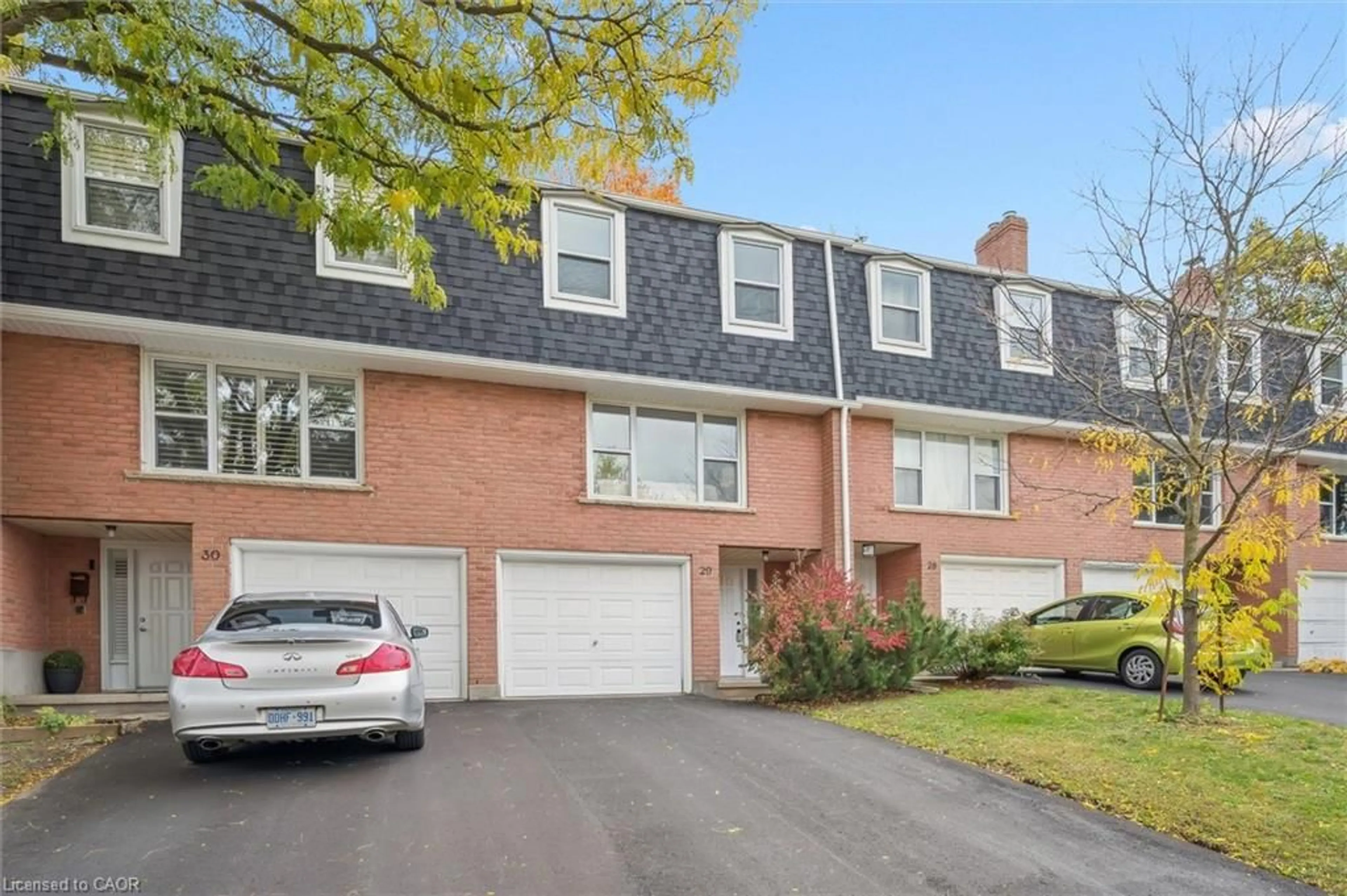 Home with brick exterior material, street for 100 Bluevale St #29, Waterloo Ontario N2J 4M9