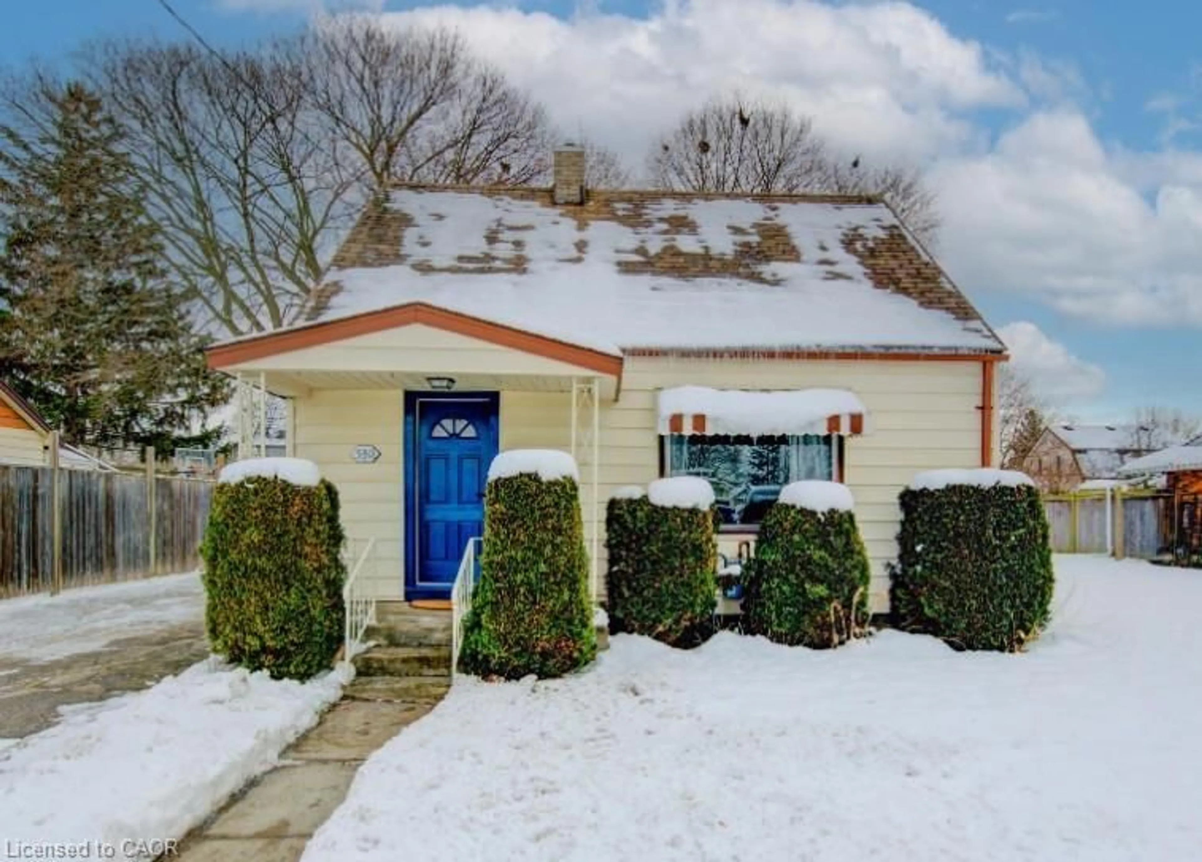 Unknown for 530 Garden St, Cambridge Ontario N3H 4E3