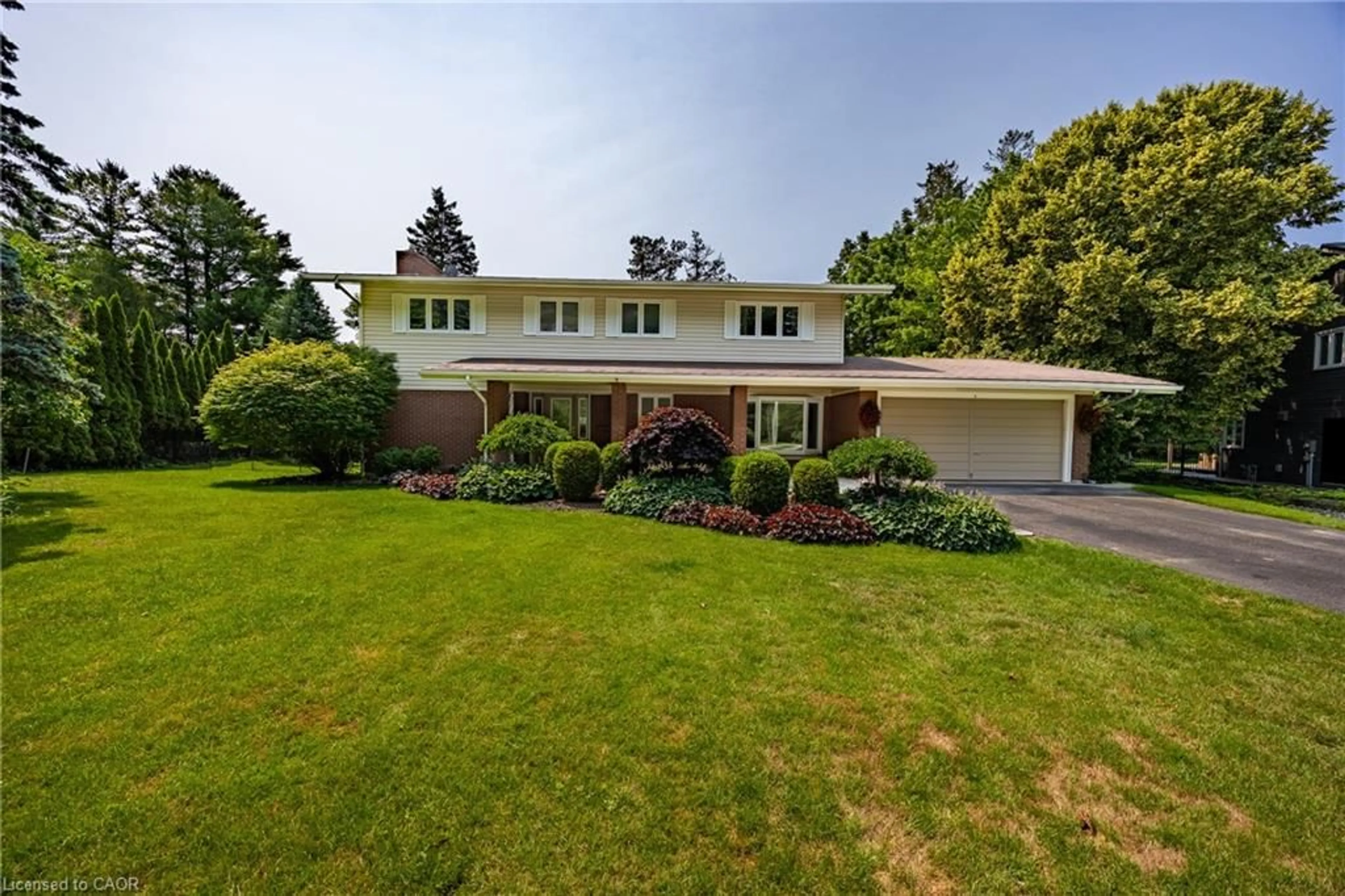 Unknown for 6 Summit Cir, Simcoe Ontario N3Y 3K8