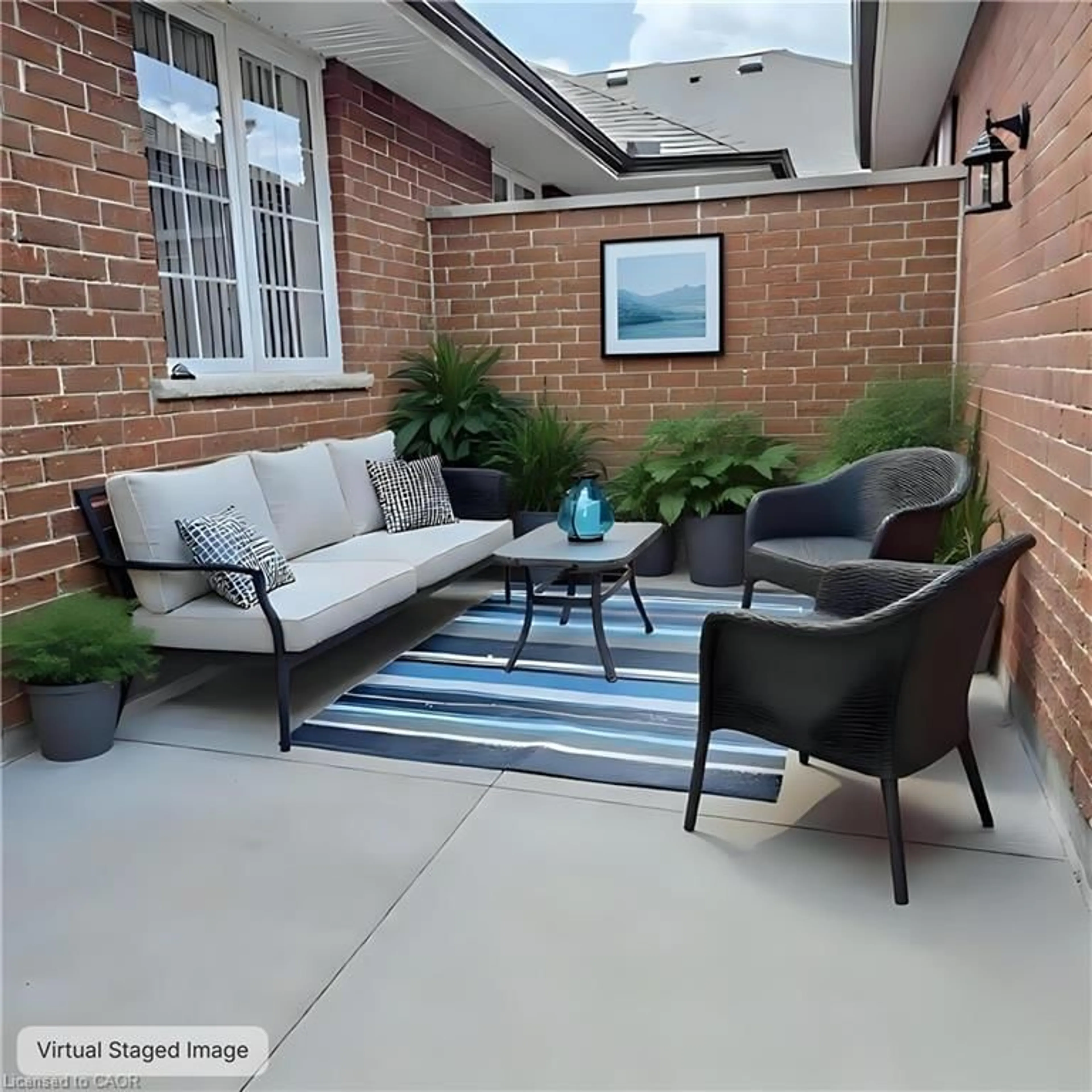 Patio, street for 10 Isherwood Ave #5, Cambridge Ontario N1R 8L5