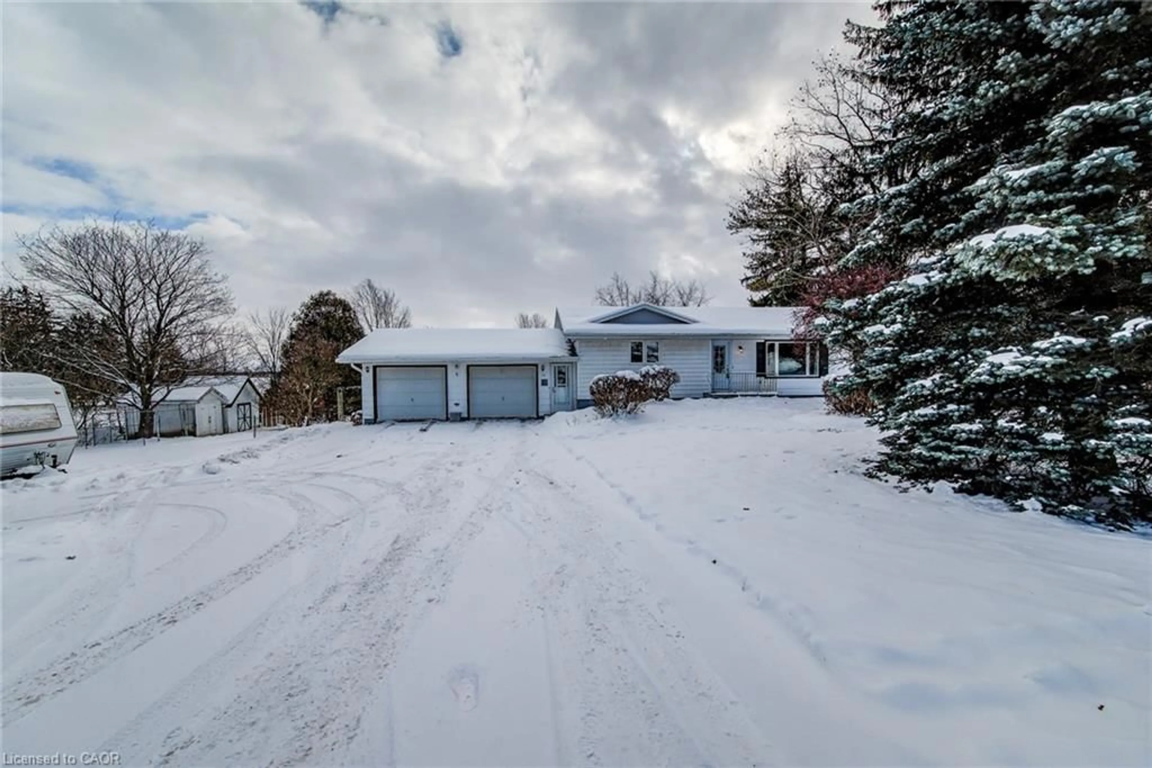 A pic from outside/outdoor area/front of a property/back of a property/a pic from drone, street for 59 Washington St, Washington Ontario N0J 1B0