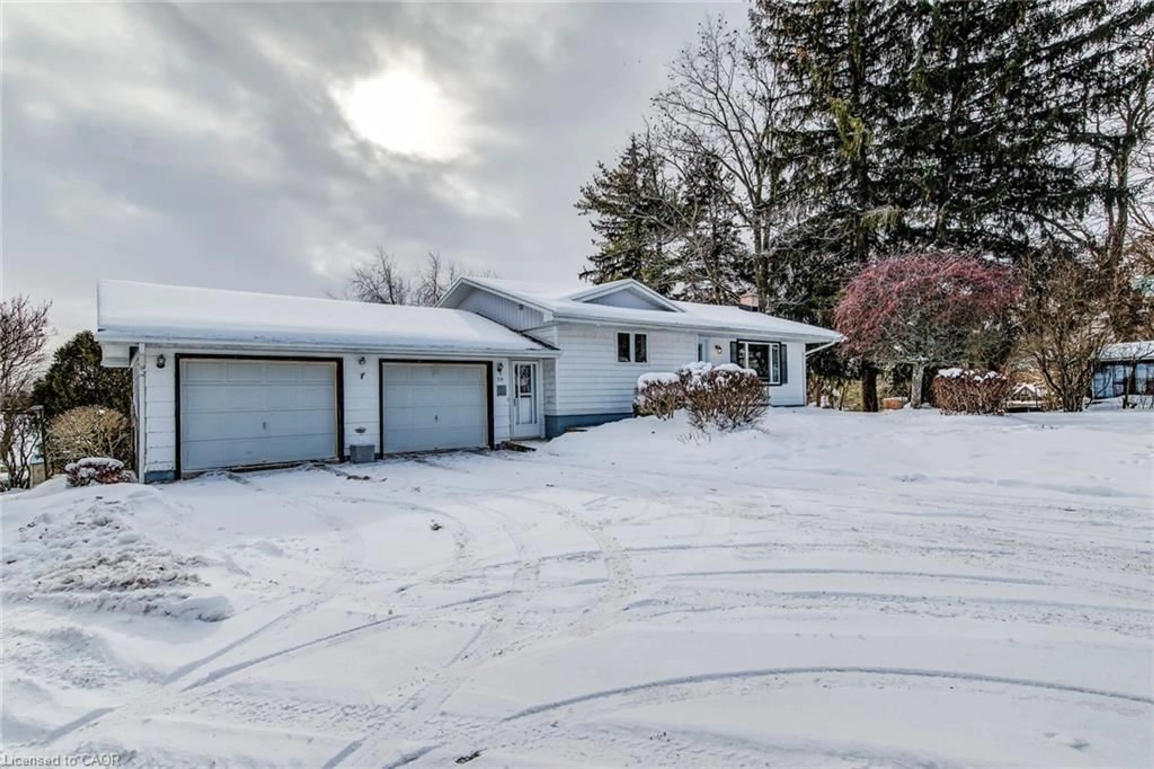 A pic from outside/outdoor area/front of a property/back of a property/a pic from drone, street for 59 Washington St, Washington Ontario N0J 1B0