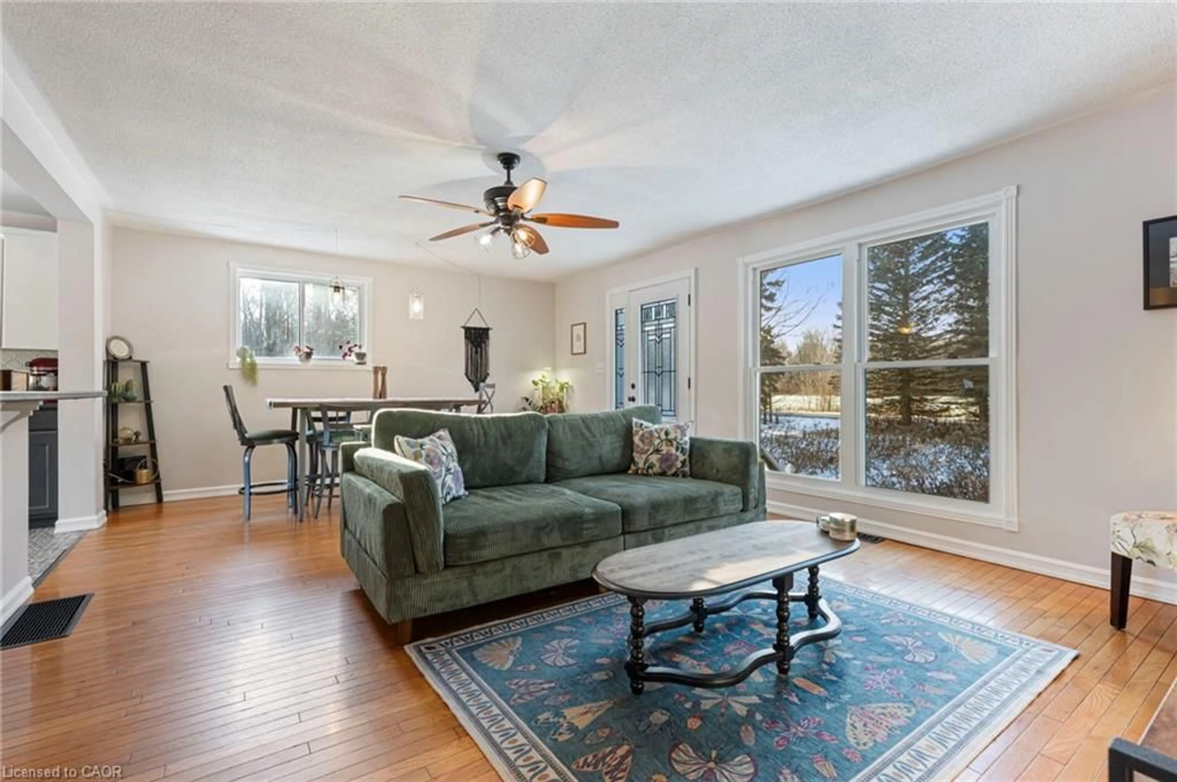 Living room with furniture, unknown for 2118 Turkey Point Rd, Simcoe Ontario N3Y 4J9