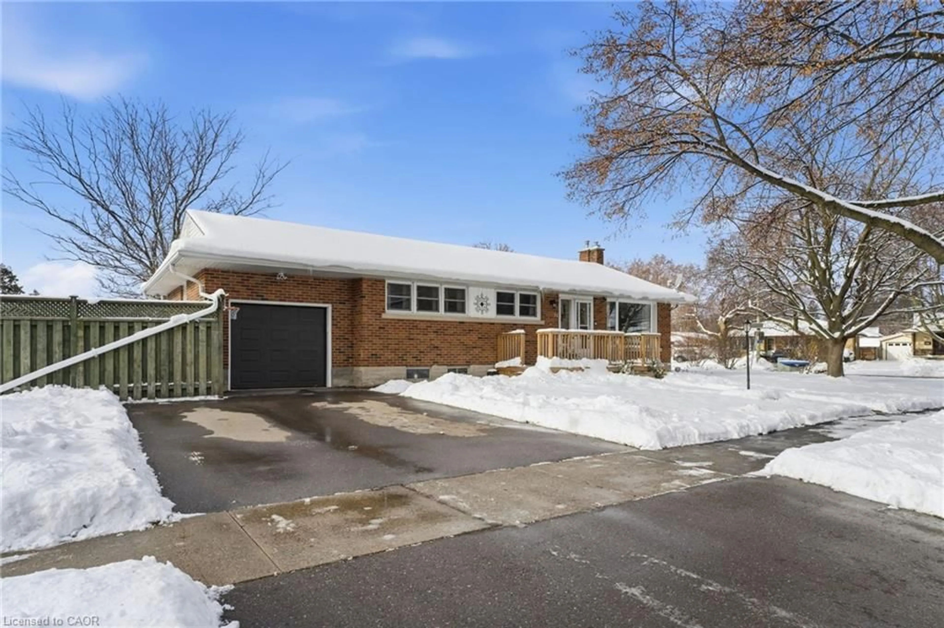 Home with brick exterior material, street for 11 Kensington Ave, Kitchener Ontario N2B 1J5