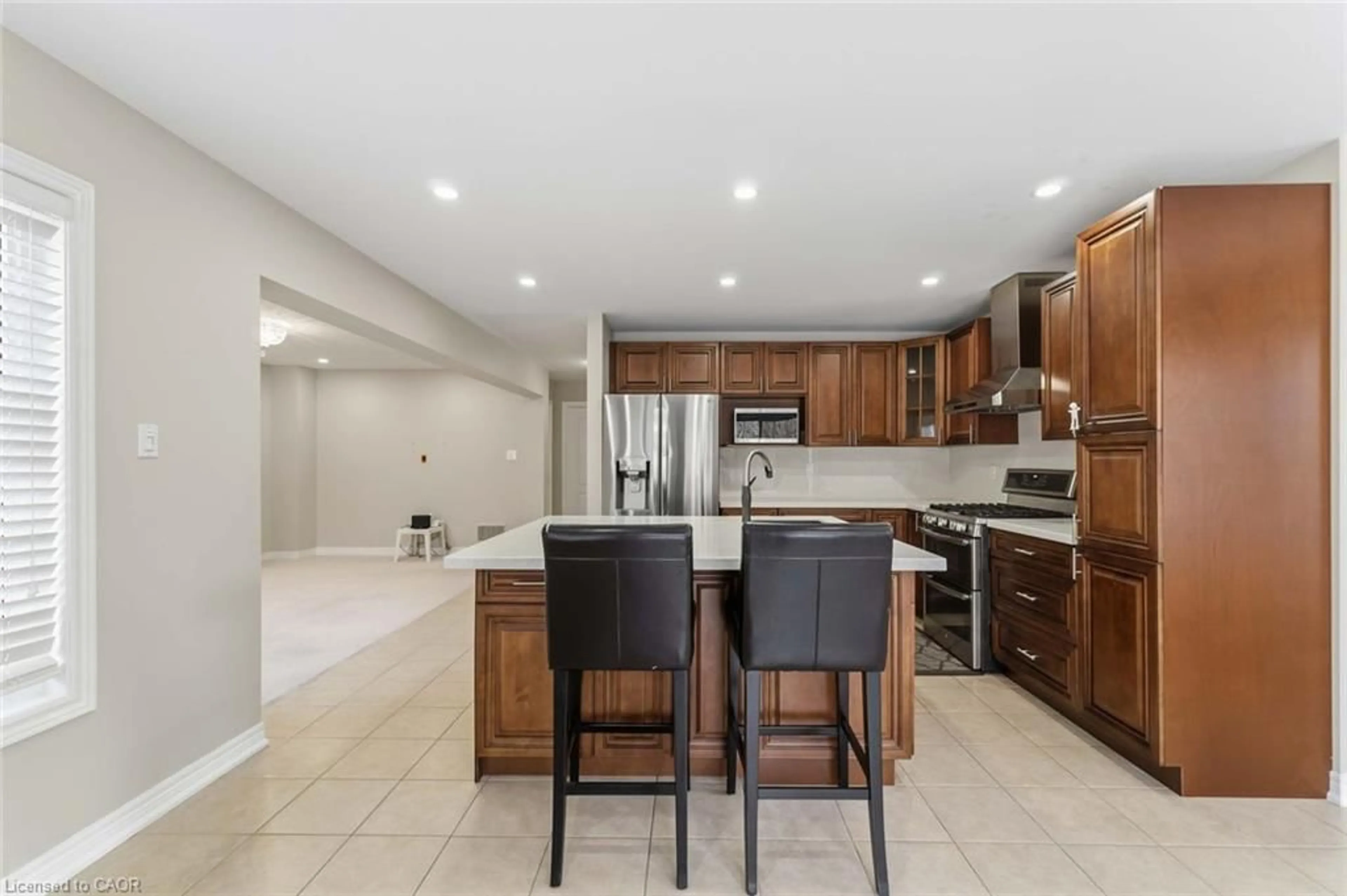 Open concept kitchen, ceramic/tile floor for 6537 St Michael Ave, Niagara Falls Ontario L2H 0C6