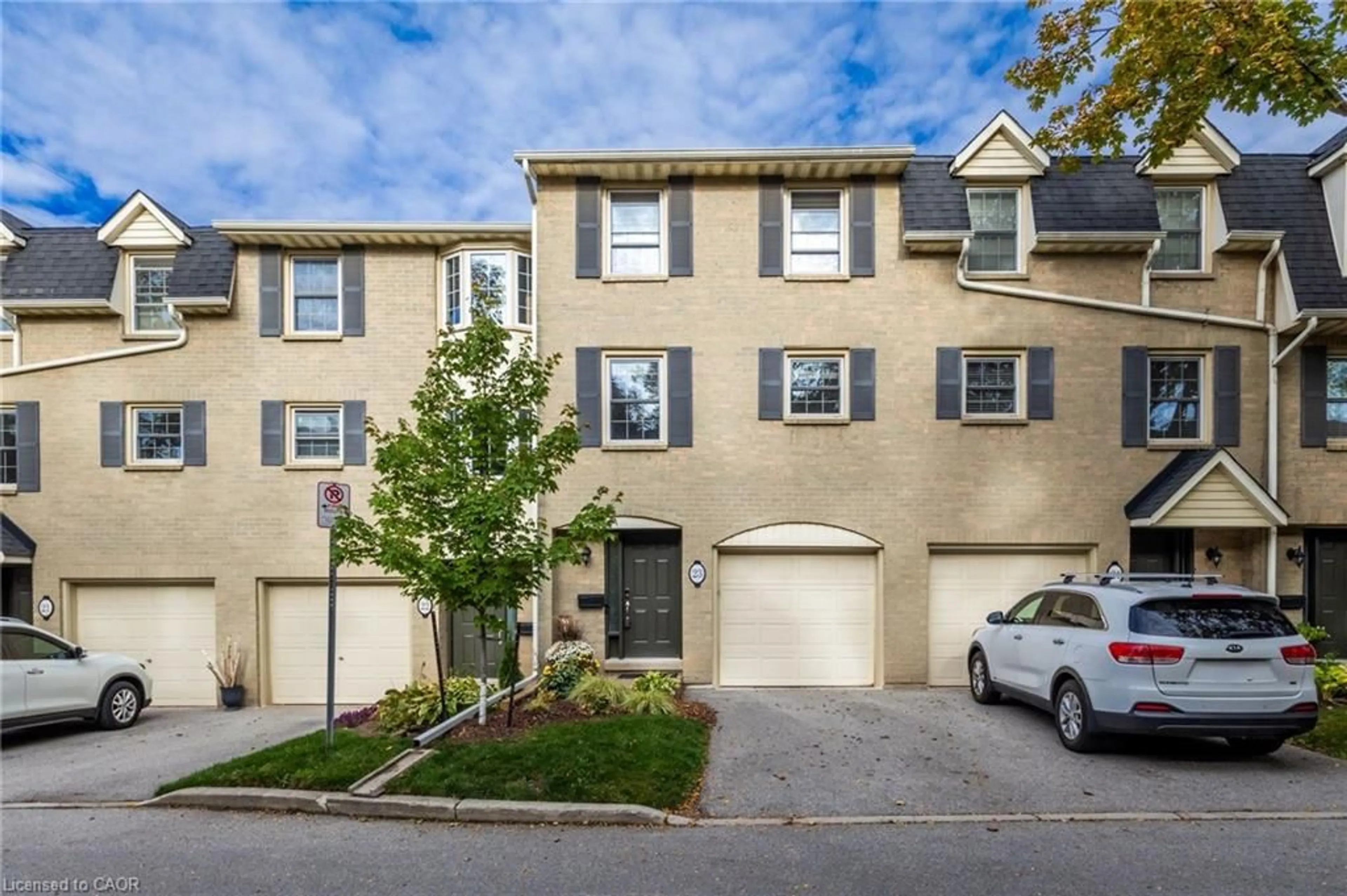 Unknown for 1357 Ontario St #23, Burlington Ontario L7S 1E9