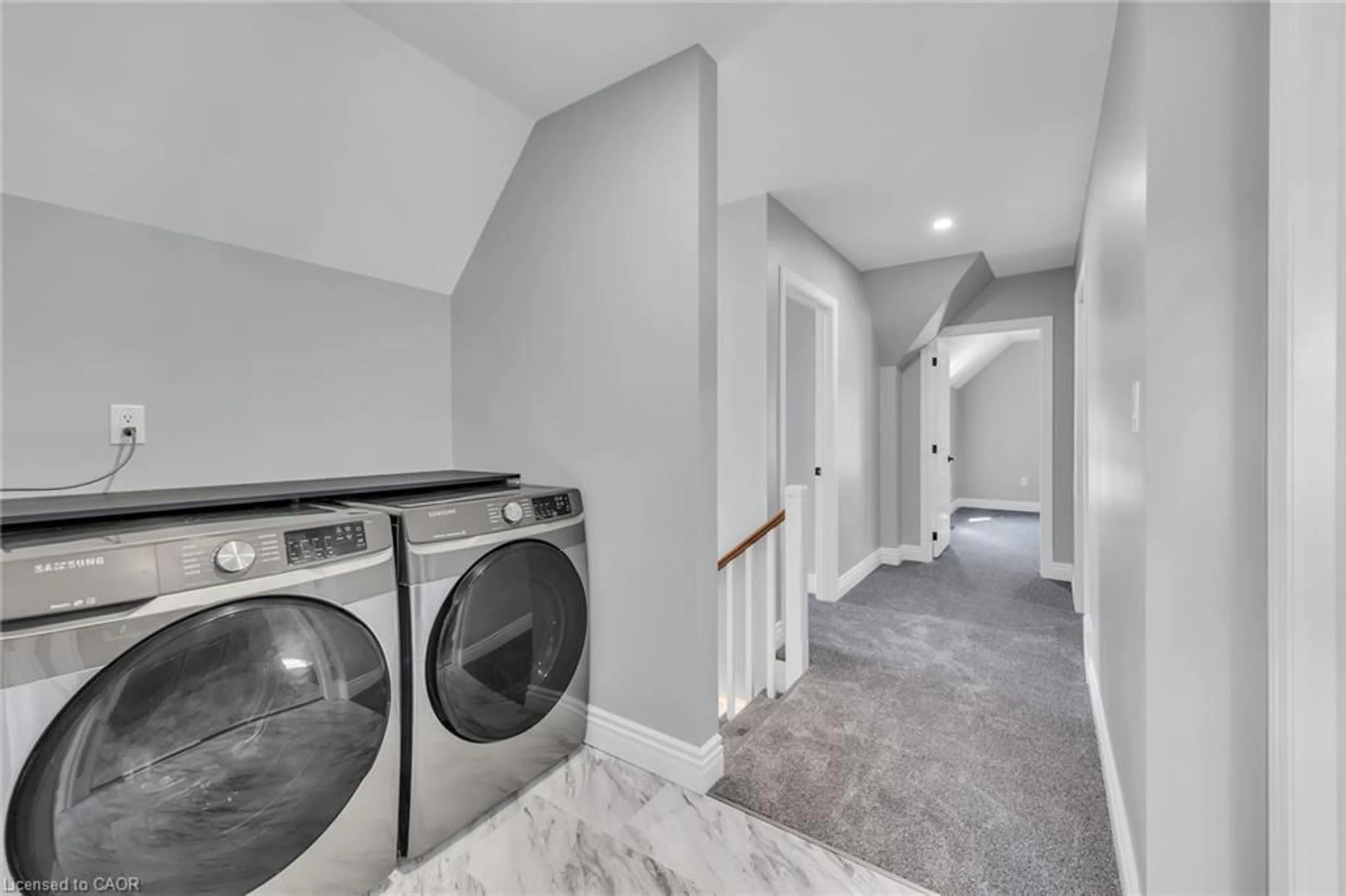 Laundry room for 2076 Main St, Jarvis Ontario N0A 1J0