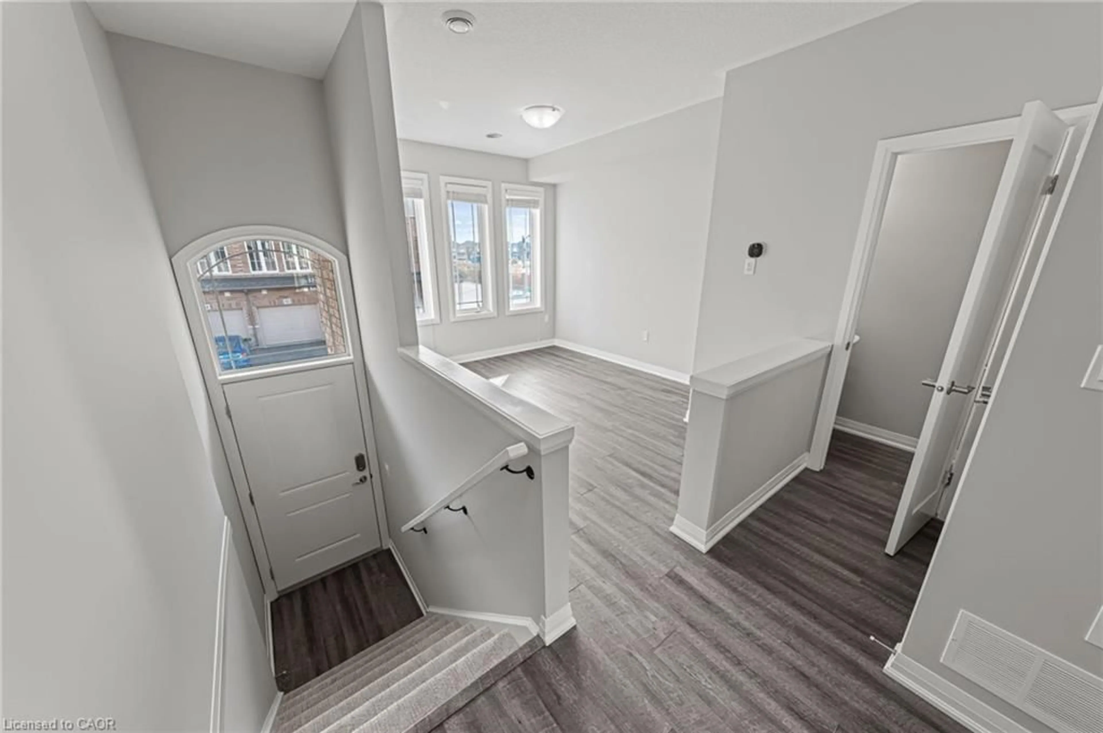 Unknown for 53 Aquarius Cres, Hamilton Ontario L0R 1P0