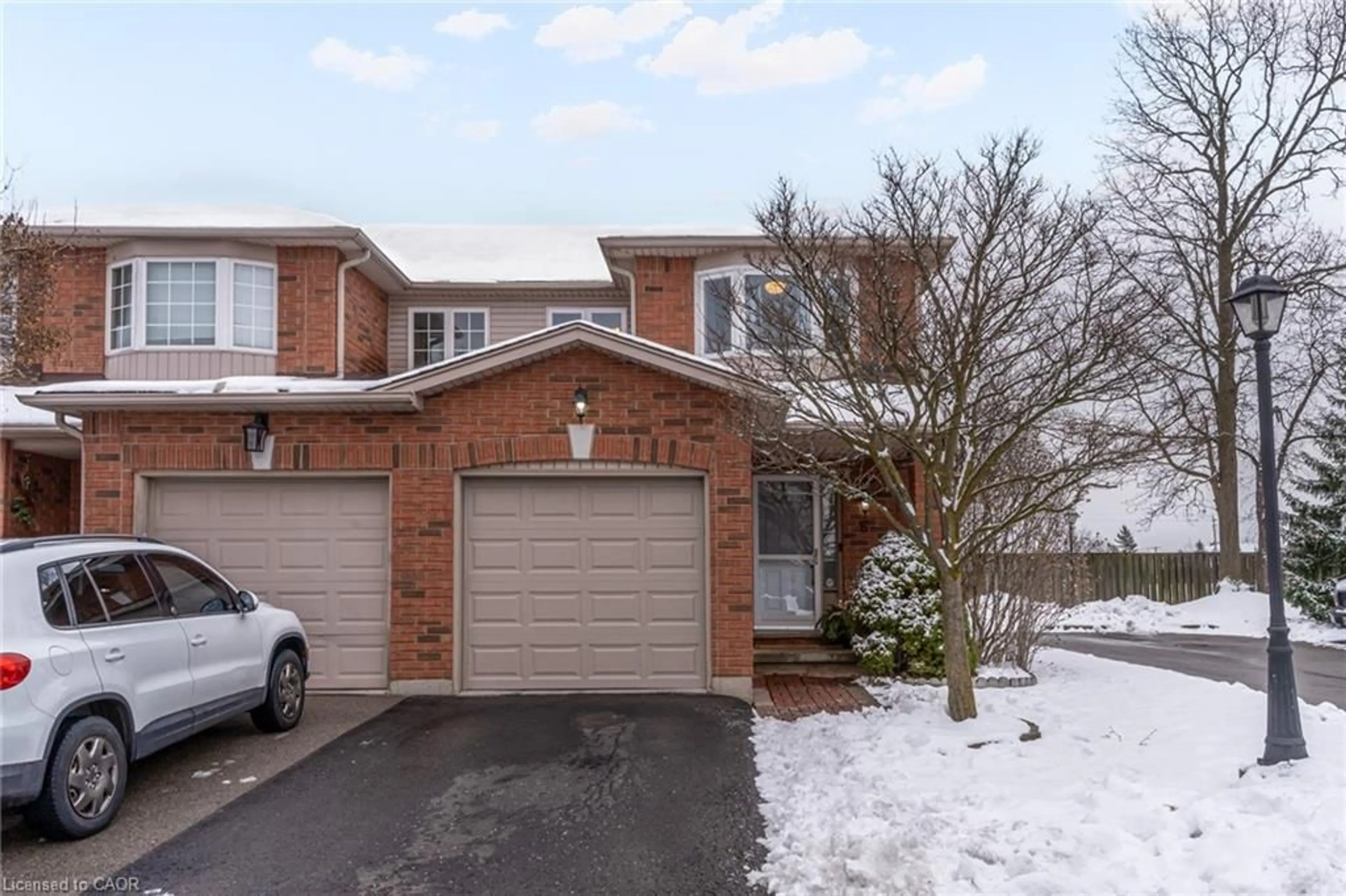 Home with brick exterior material, street for 171 Highbury Dr #6, Stoney Creek Ontario L8J 3Y9