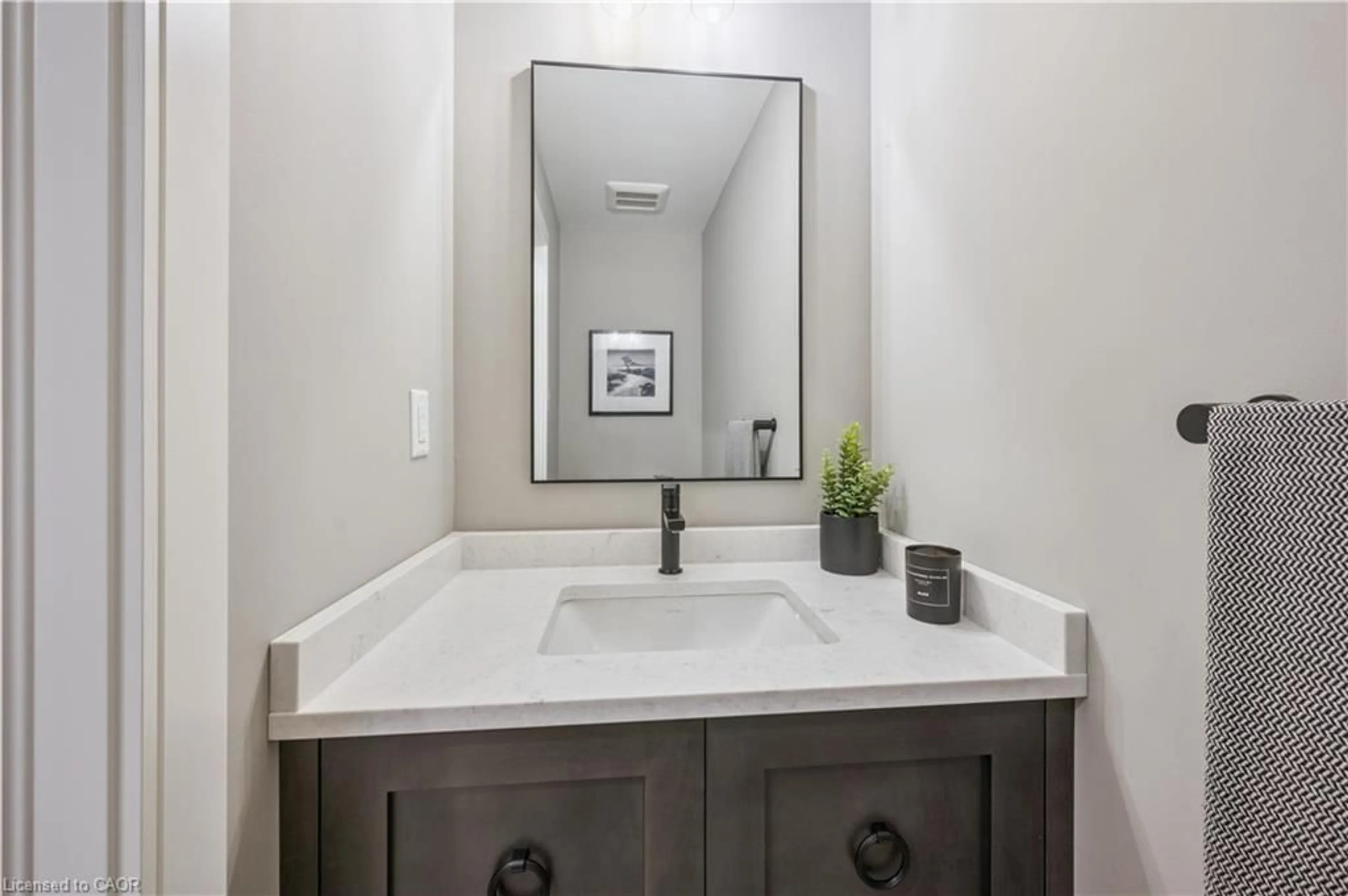 Contemporary bathroom, ceramic/tile floor for 56 Walker Rd, Ingersoll Ontario N5C 4H3