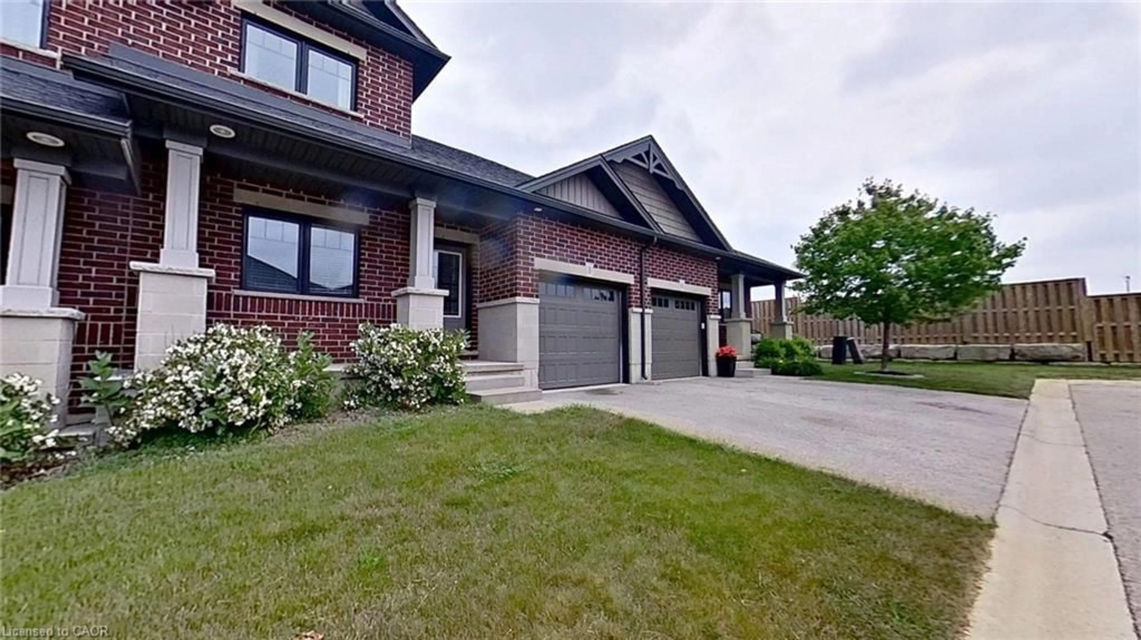 Home with brick exterior material, street for 1 Chamberlain Ave #5, Ingersoll Ontario N5C 0C7