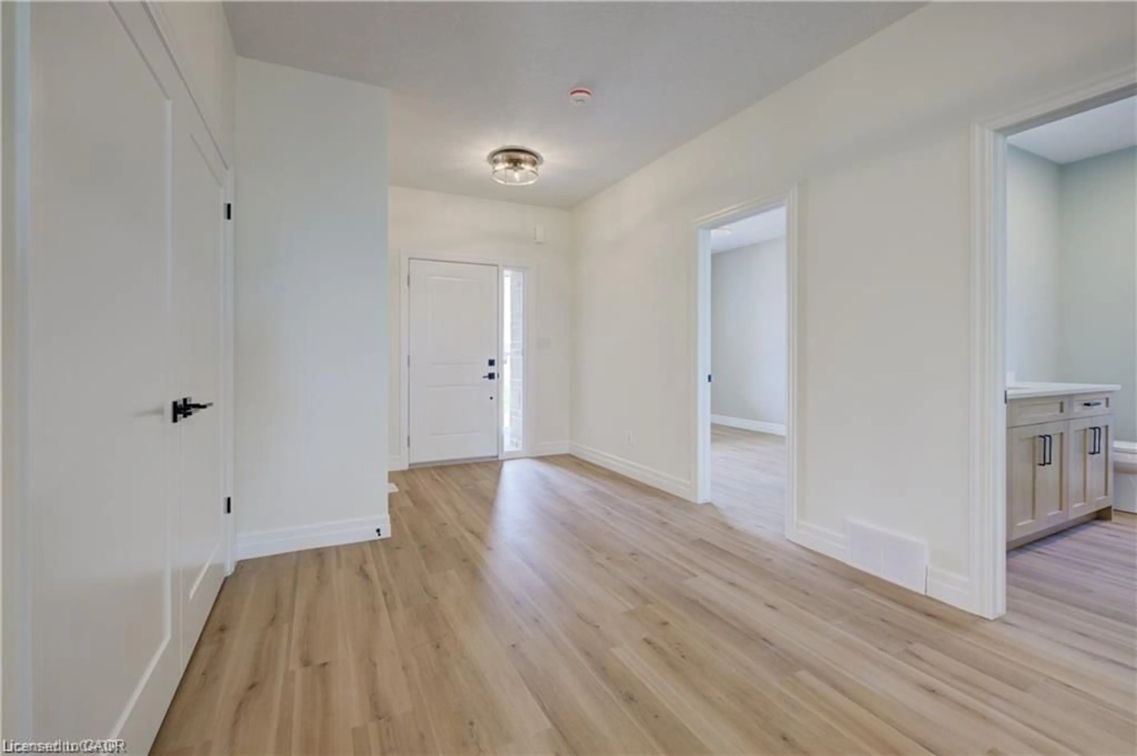 A pic of a room for 117 Pugh St, Milverton Ontario N0K 1M0