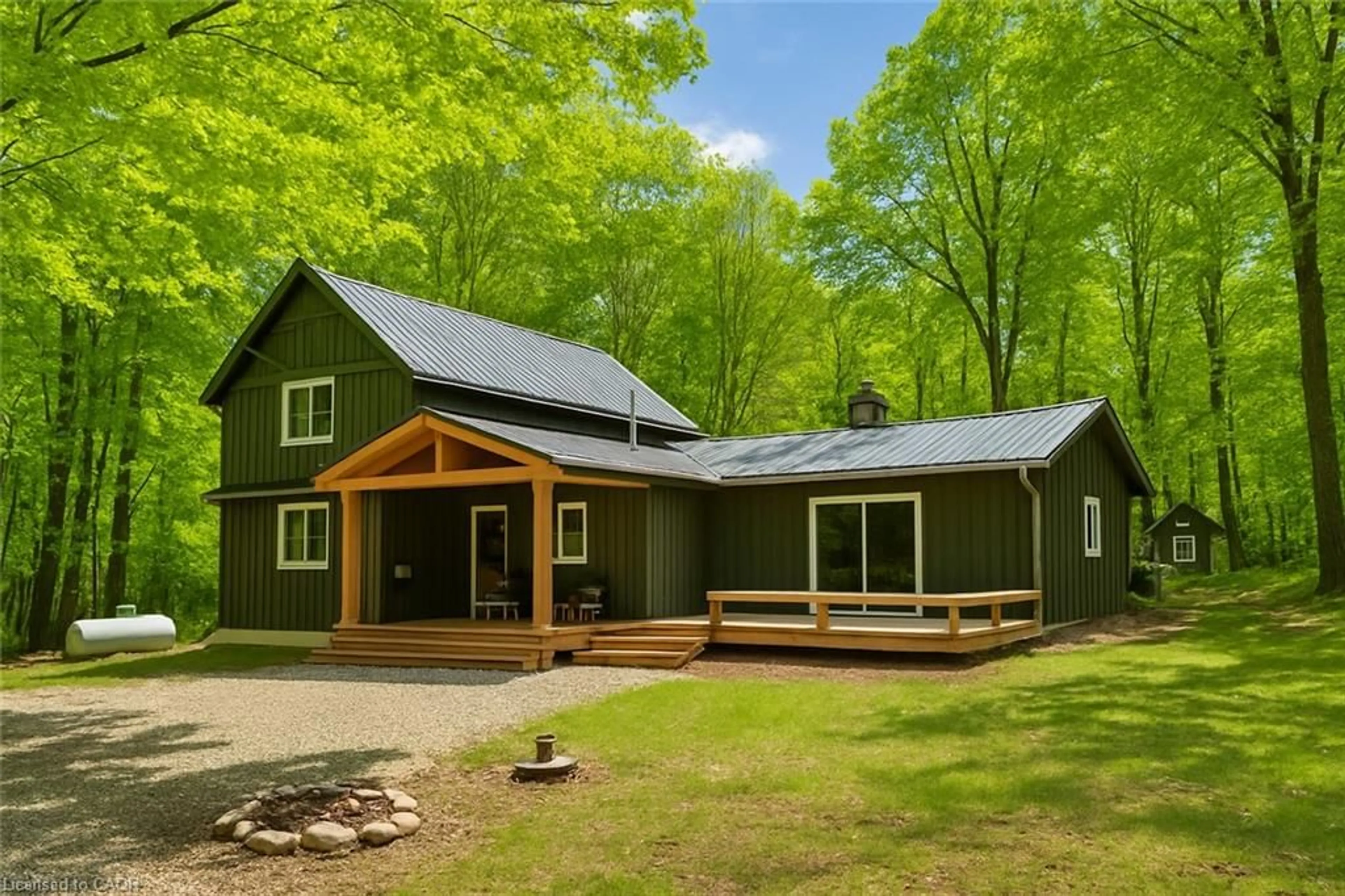 Home with vinyl exterior material, unknown for 234 Canrobert St, Eugenia Ontario N0C 1E0