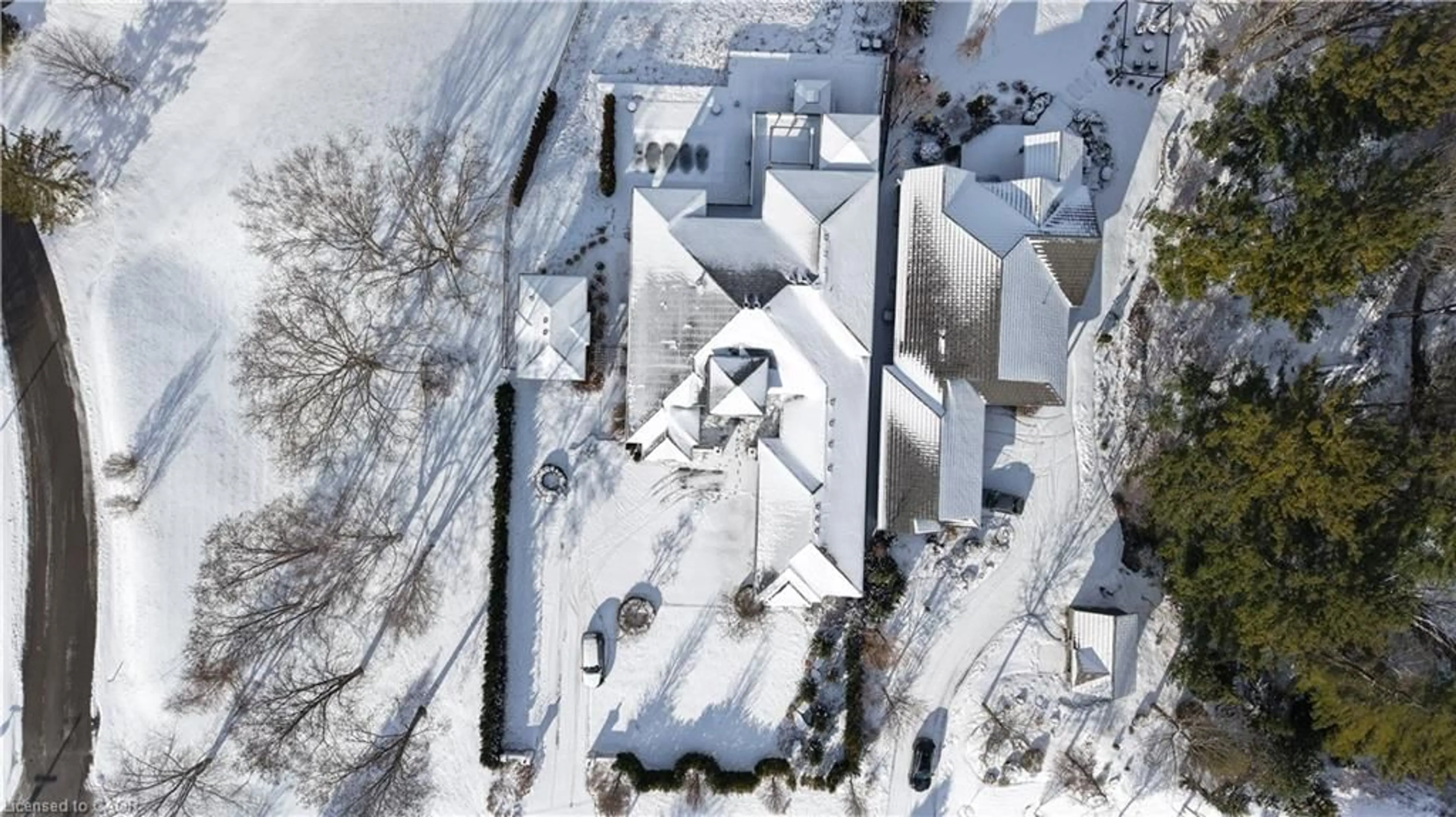 A pic from outside/outdoor area/front of a property/back of a property/a pic from drone, street for 67 Donjon Blvd, Port Dover Ontario N0A 1N7