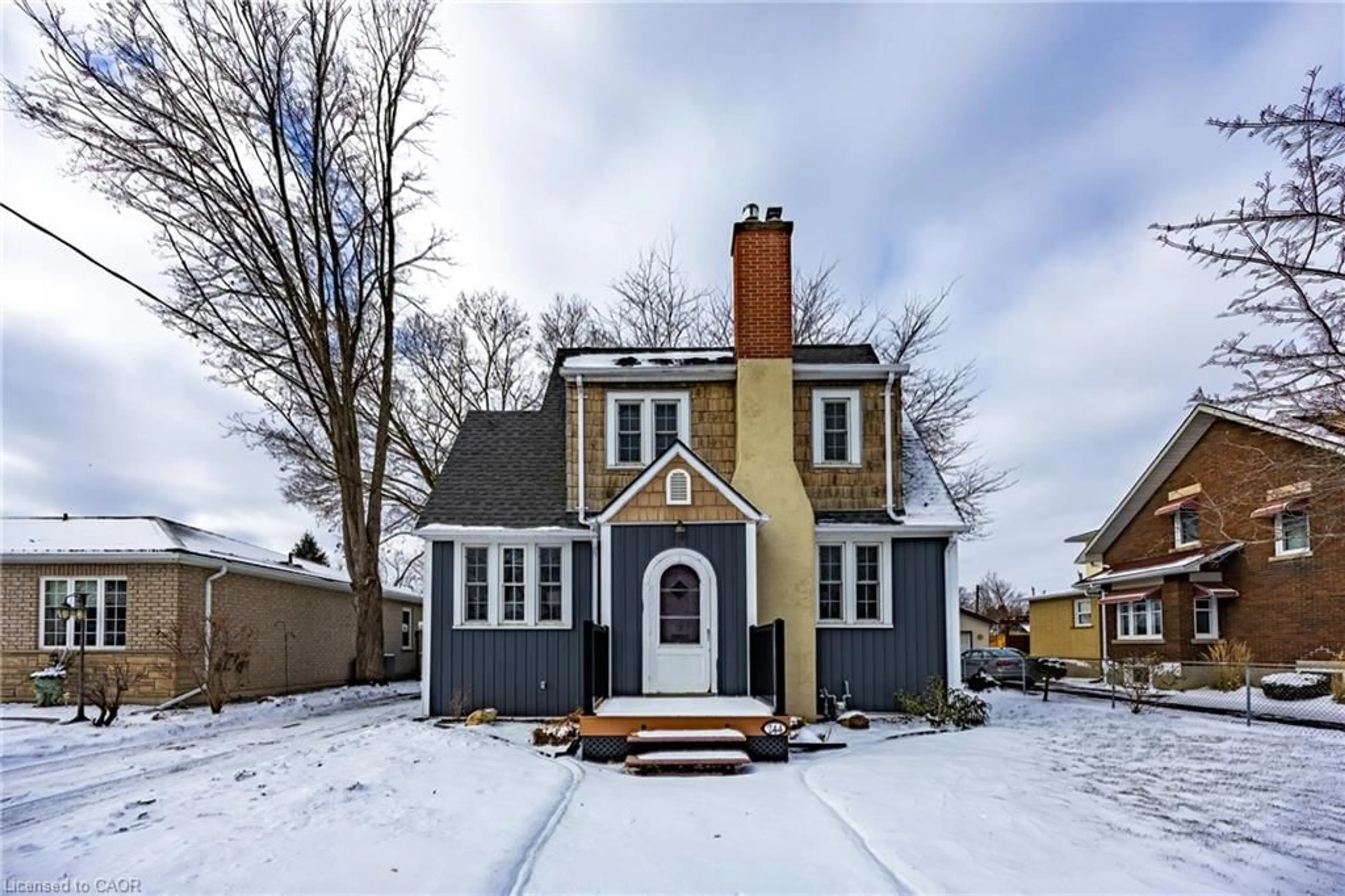 Unknown for 244 Kent St, Simcoe Ontario N3Y 2Y4